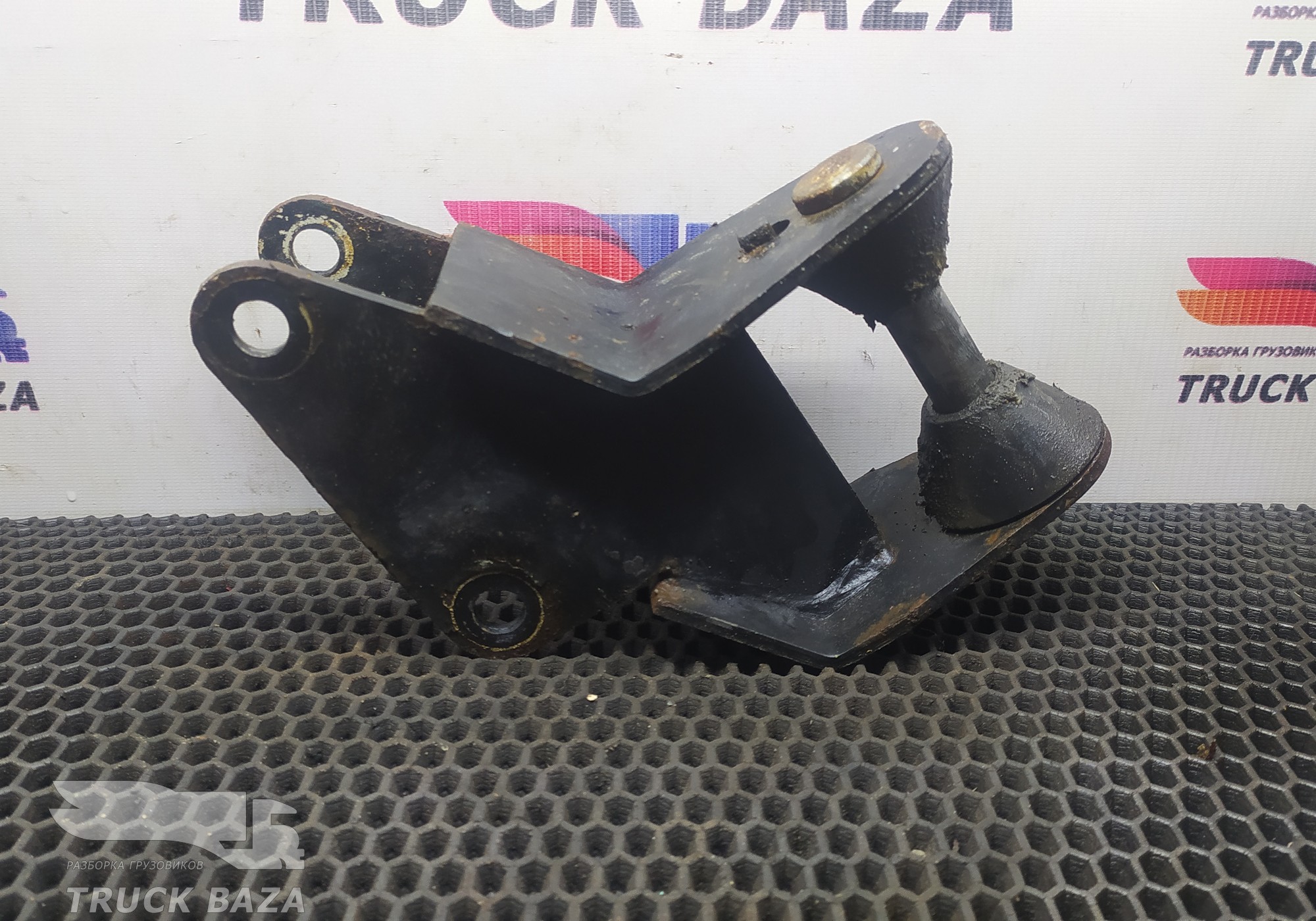 9303100358 Ответная часть замка кабины для Mercedes-Benz Axor