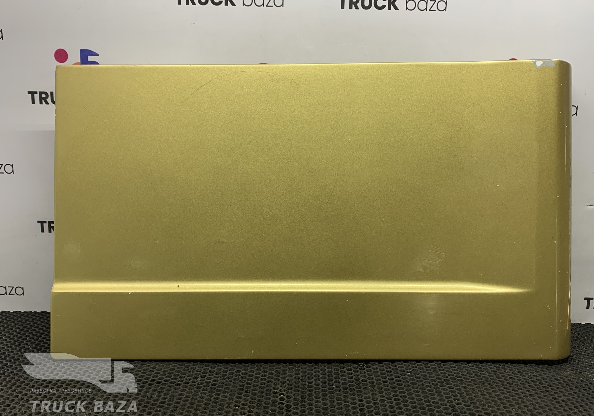 DZ14251290027 Крышка инструментального ящика левая для Shacman X3000 (с 2014)