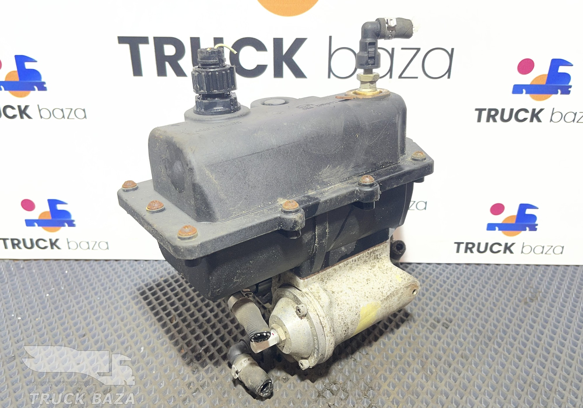 A0001401578 Насос системы AdBlue