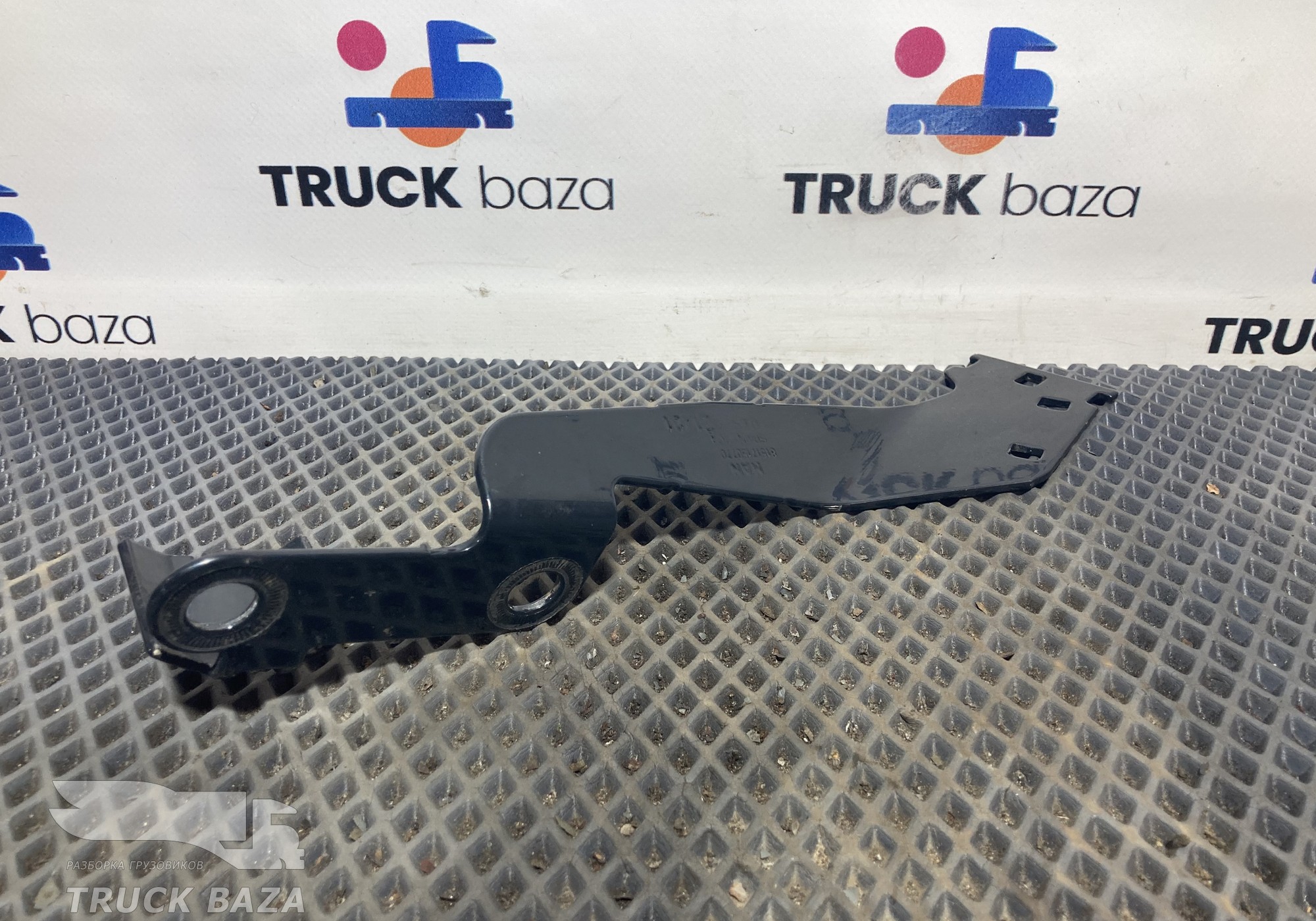 81517150770 Кронштейн проводки для Man TGX TG3 (с 2020)