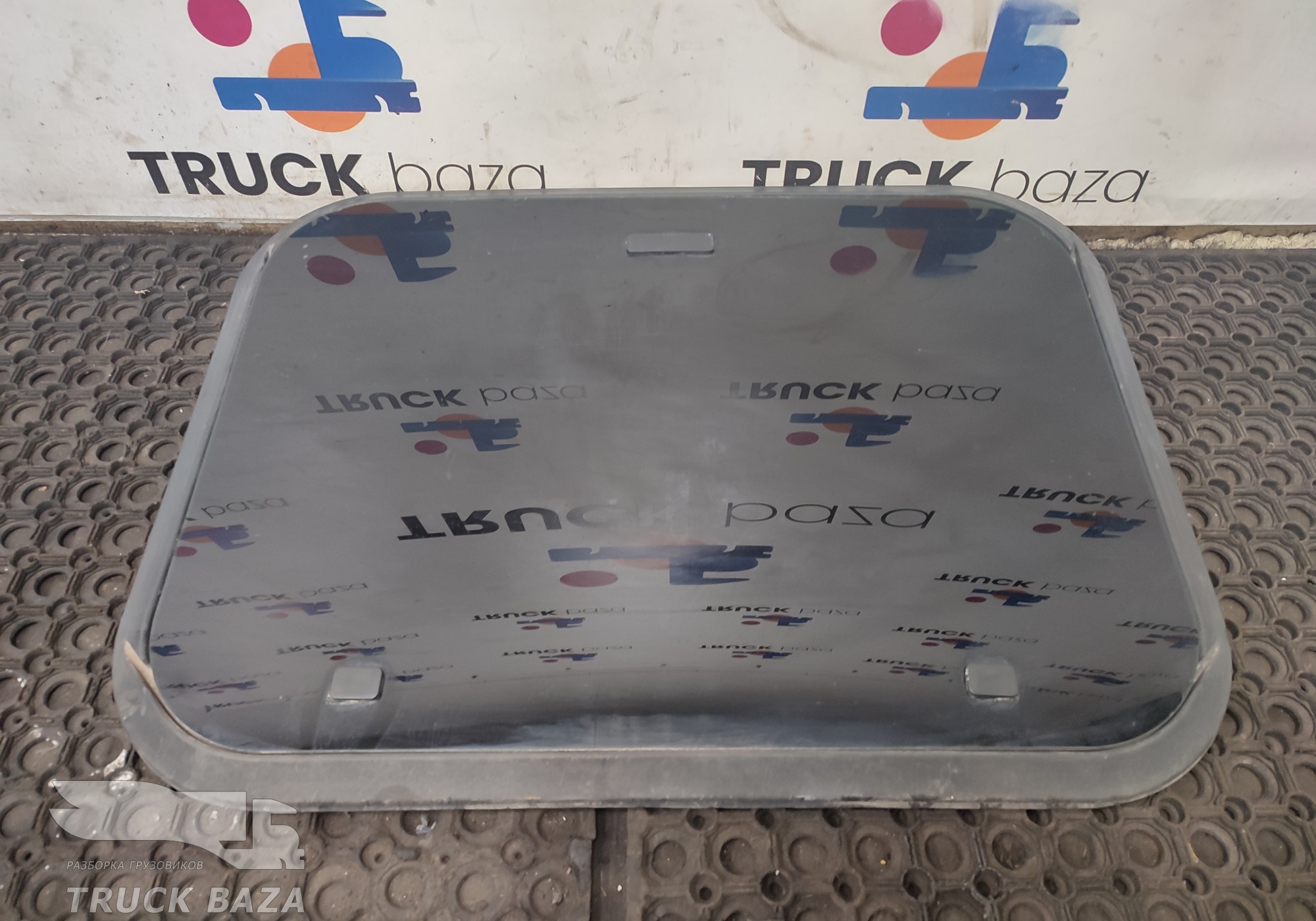 A9438300142 Люк в сборе