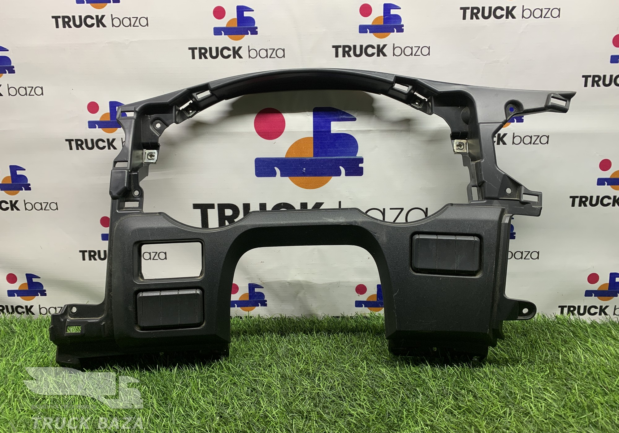 2031077 Рамка приборной панели для Daf XF106 (с 2012)