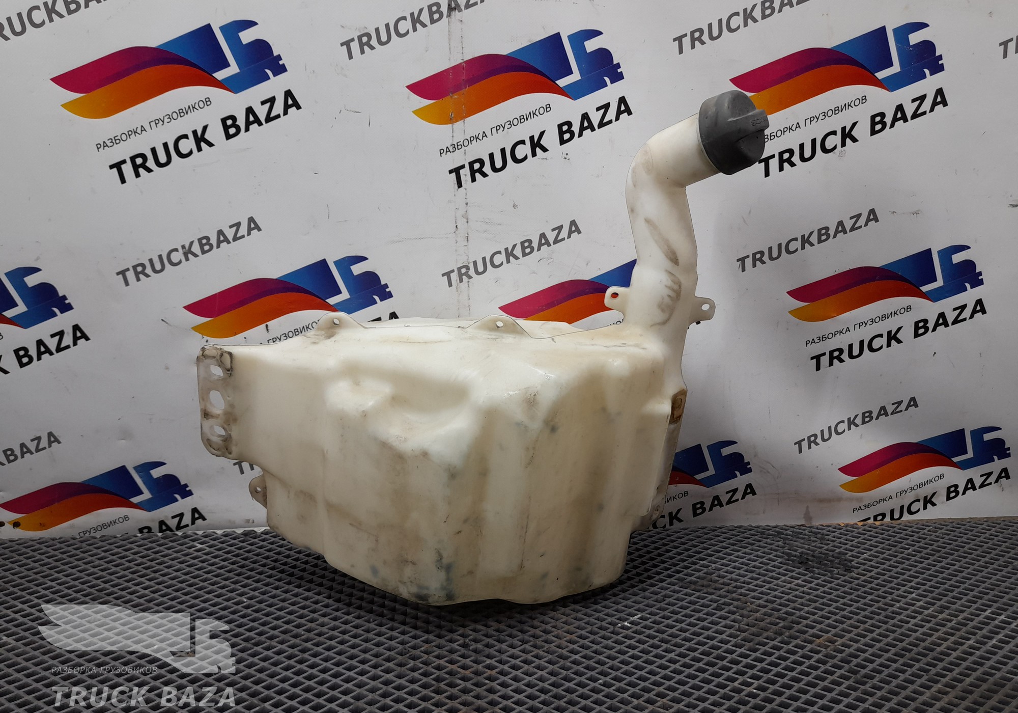 1772662 Бачок омывателя лобового стекла для Scania 5-series G (с 2004 по 2016)
