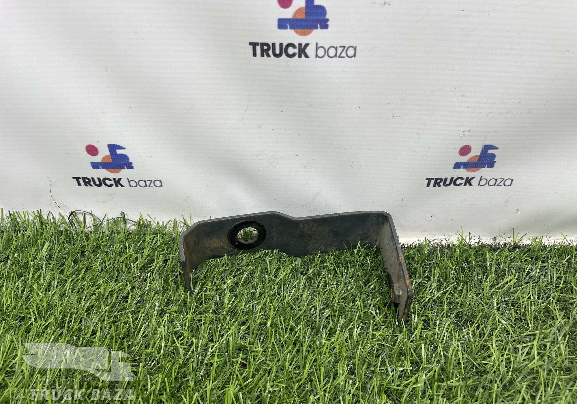 A9305400173 Кронштейн проводки для Mercedes-Benz Actros MP3 (с 2008)