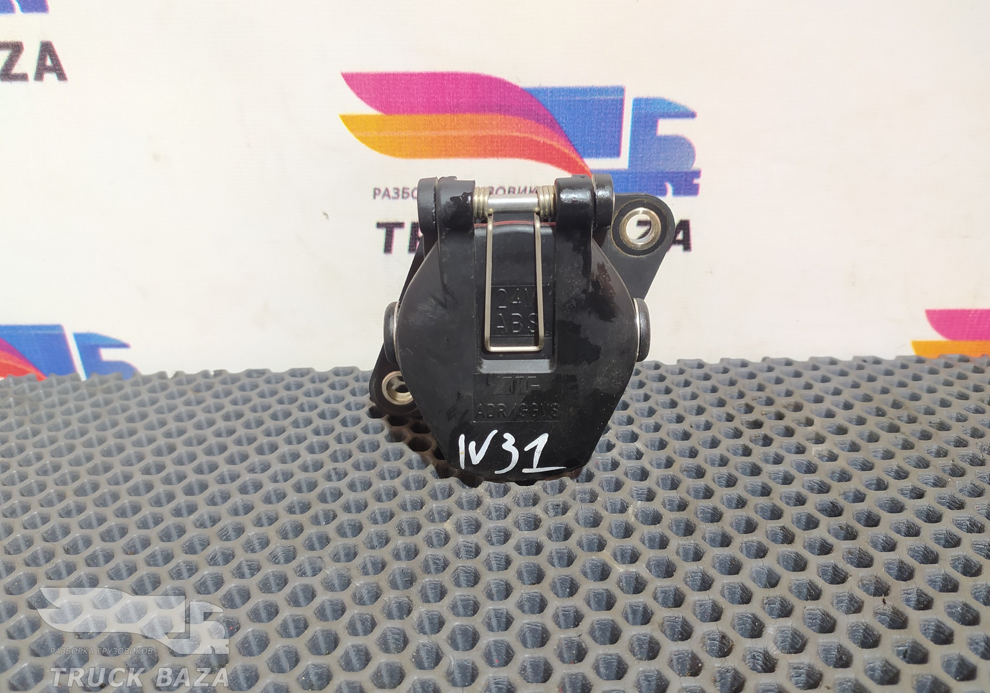81254326042 Корпус розетки для Mercedes-Benz Actros MP2 (с 2002 по 2008)