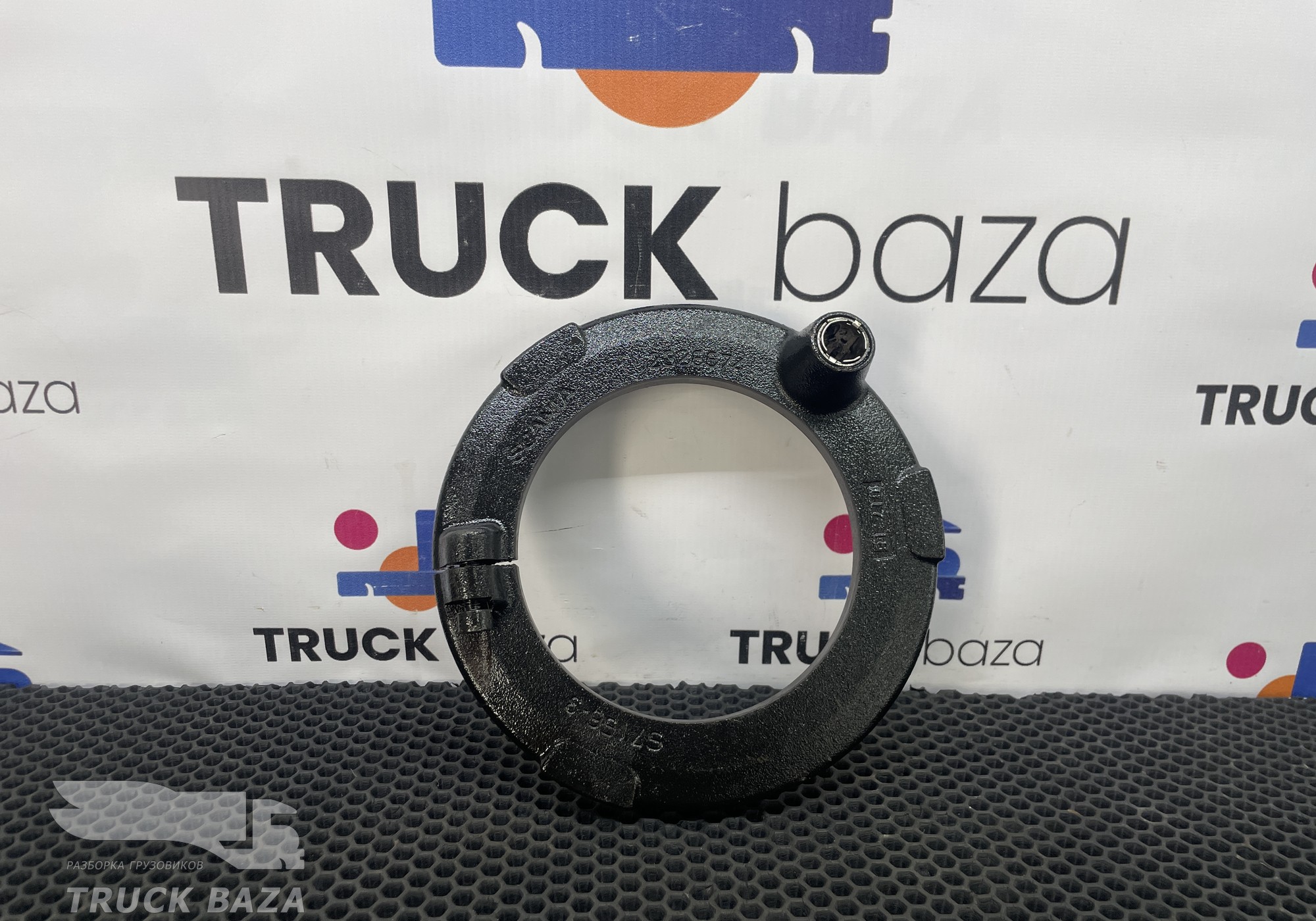 2326674 Кронштейн датчика ABS для Scania