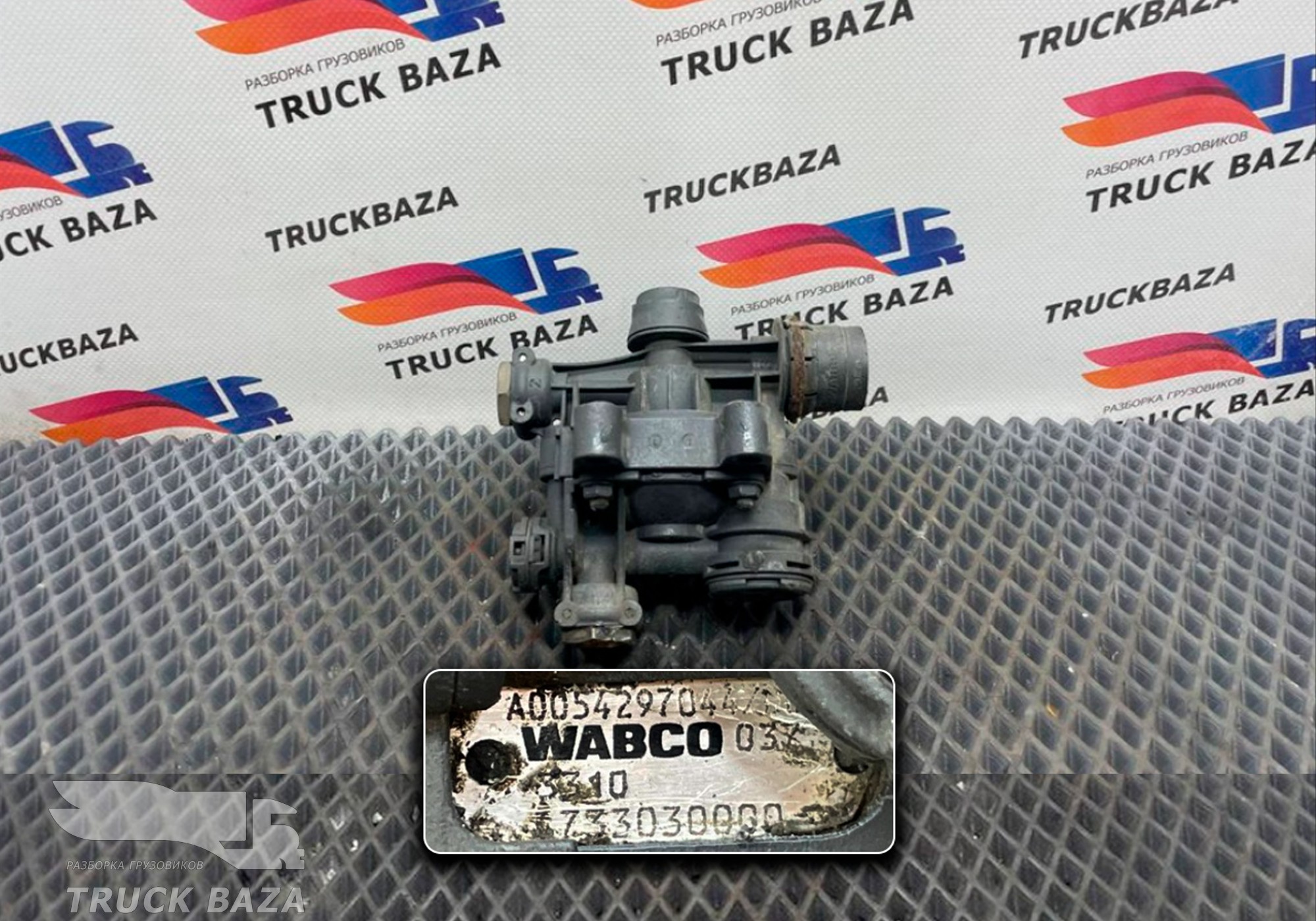 0054297044 Клапан пневматический для Mercedes-Benz Actros MP3 (с 2008)