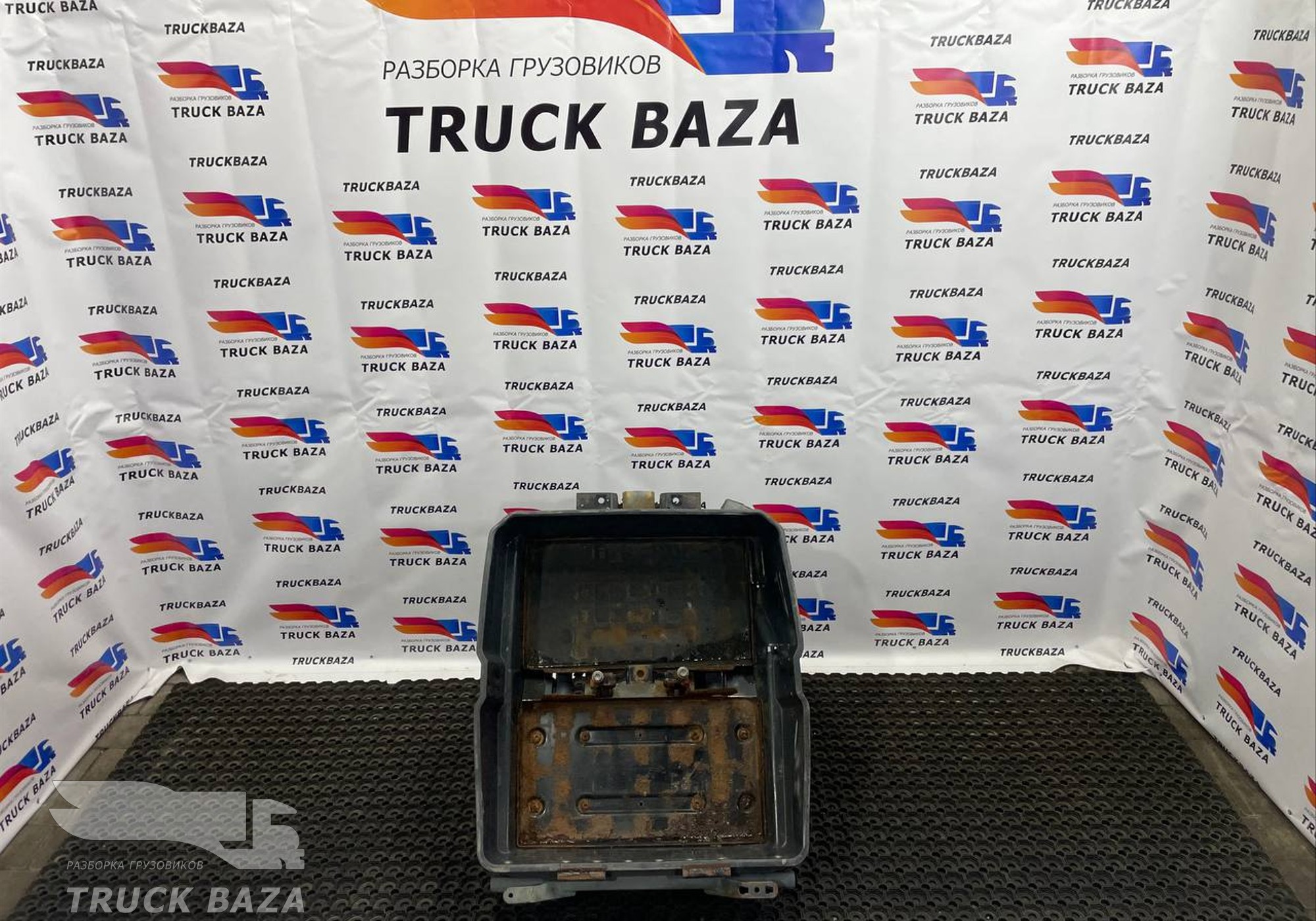 1897413 Ящик АКБ для Daf XF106 (с 2012)