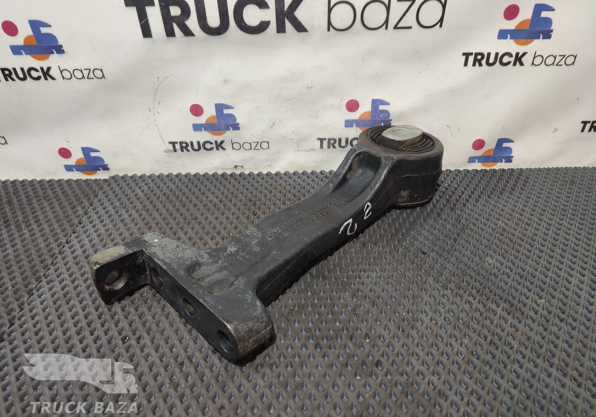 9603170624 Кронштейн крепления торсиона кабины левый для Mercedes-Benz Actros New Actros MP4 (с 2011)