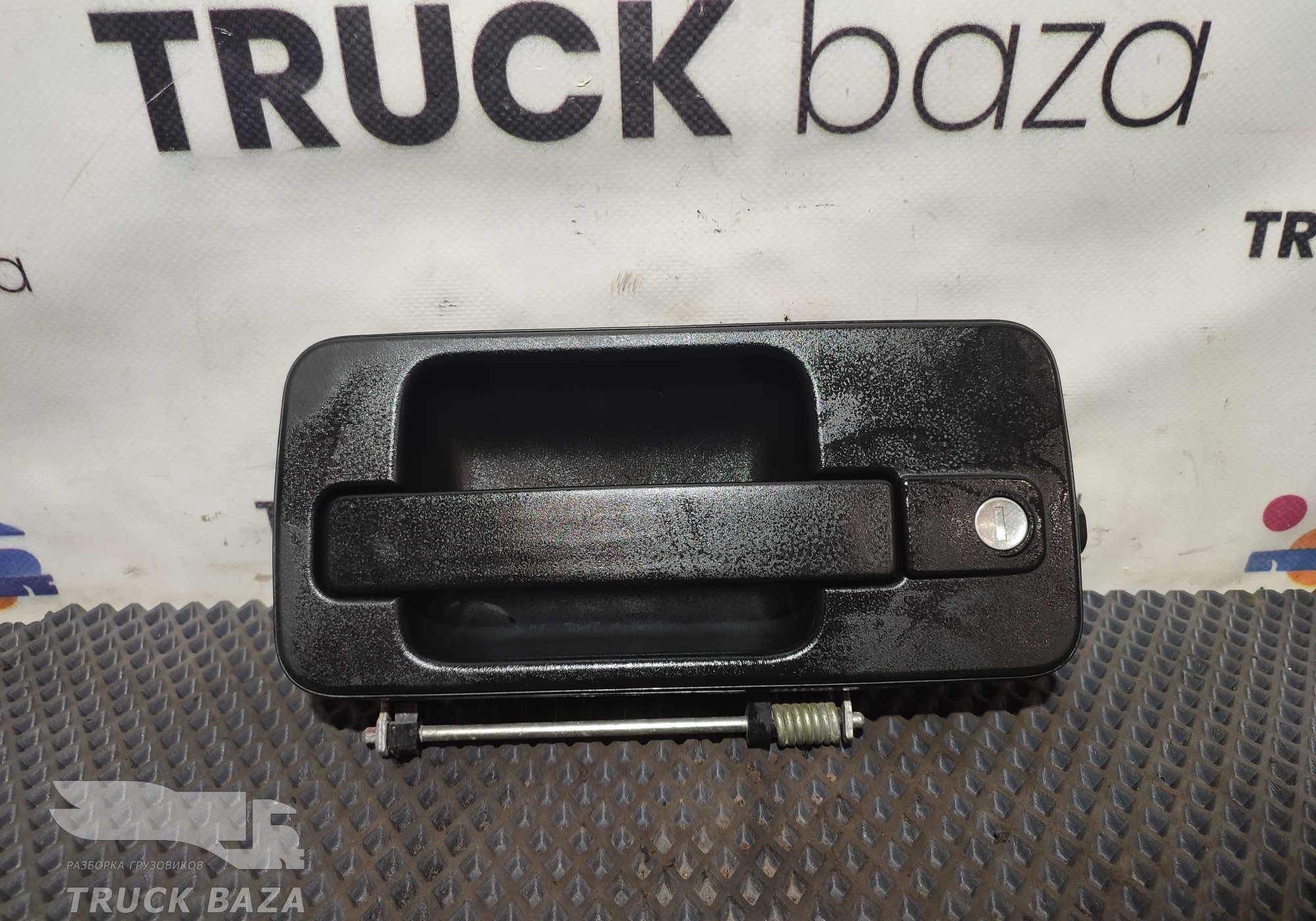 9417600459 Ручка двери наружная левая для Mercedes-Benz Actros MP2 (с 2002 по 2008)