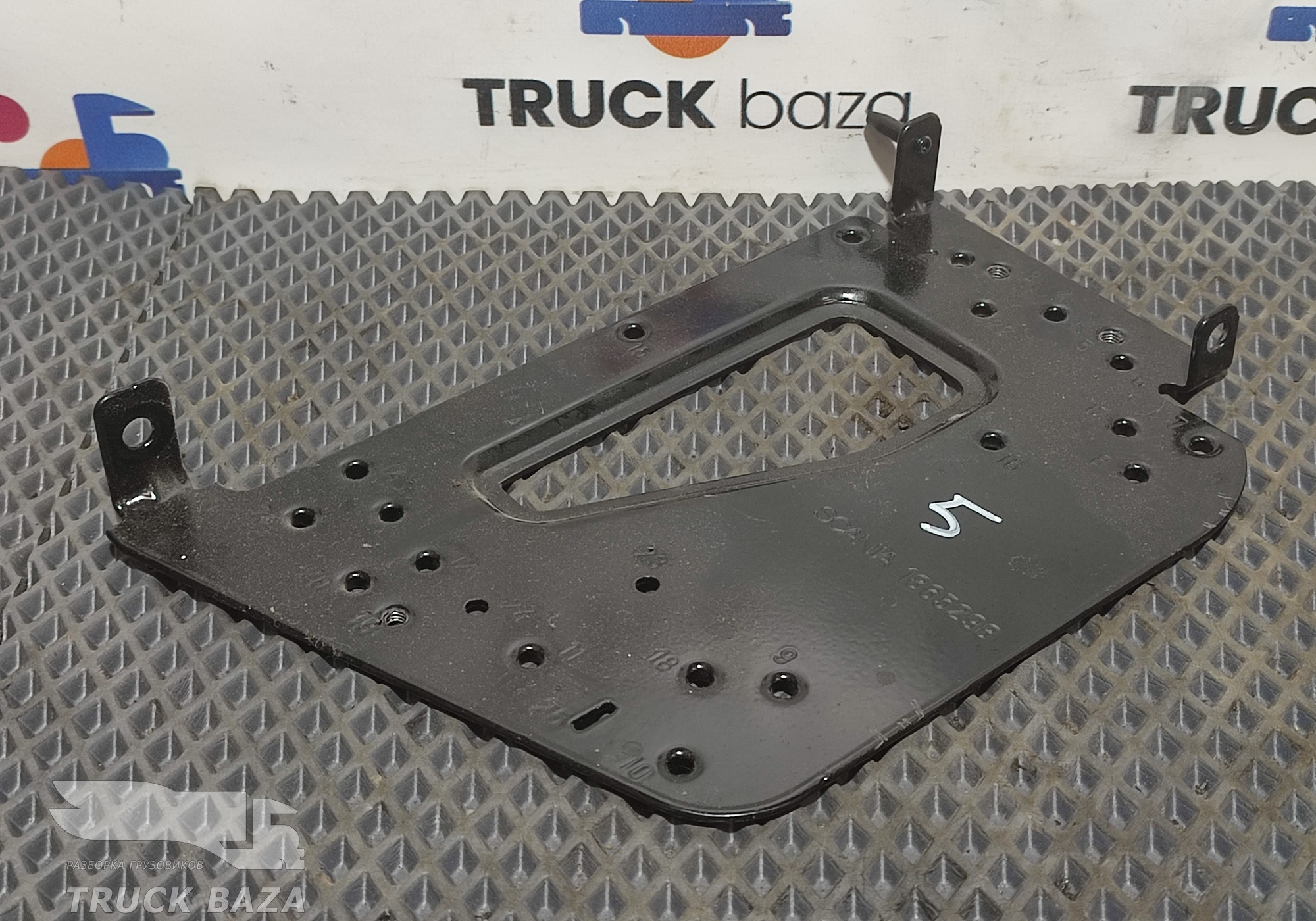 1865298 Кронштейн блока EBS