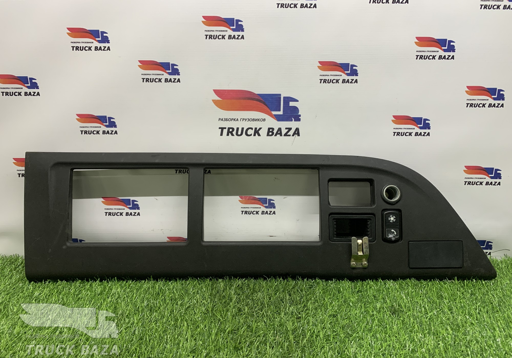 549018213021 Накладка верхней консоли левая для КАМАЗ 54901