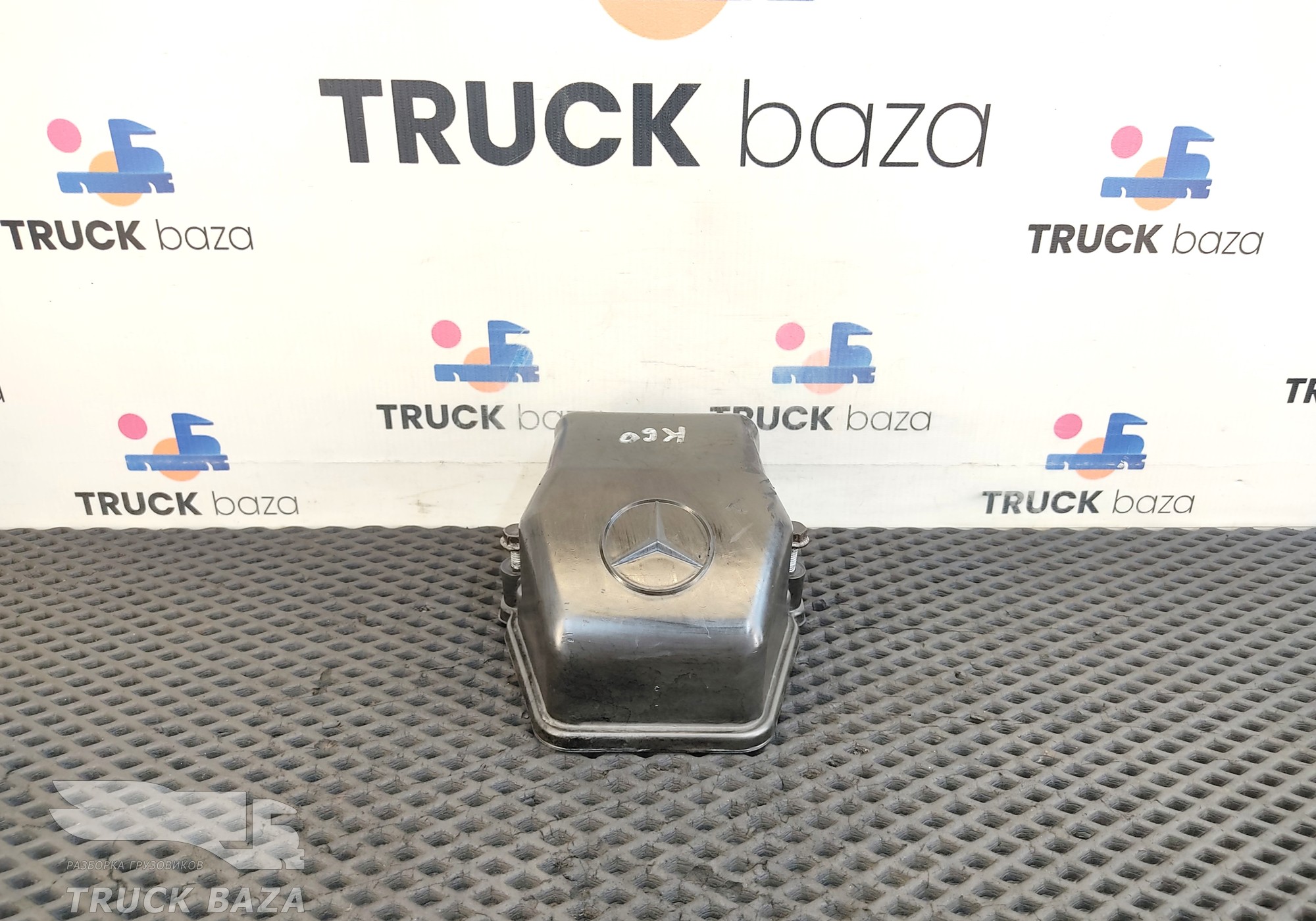 A4570100930 Крышка ГБЦ клапанная