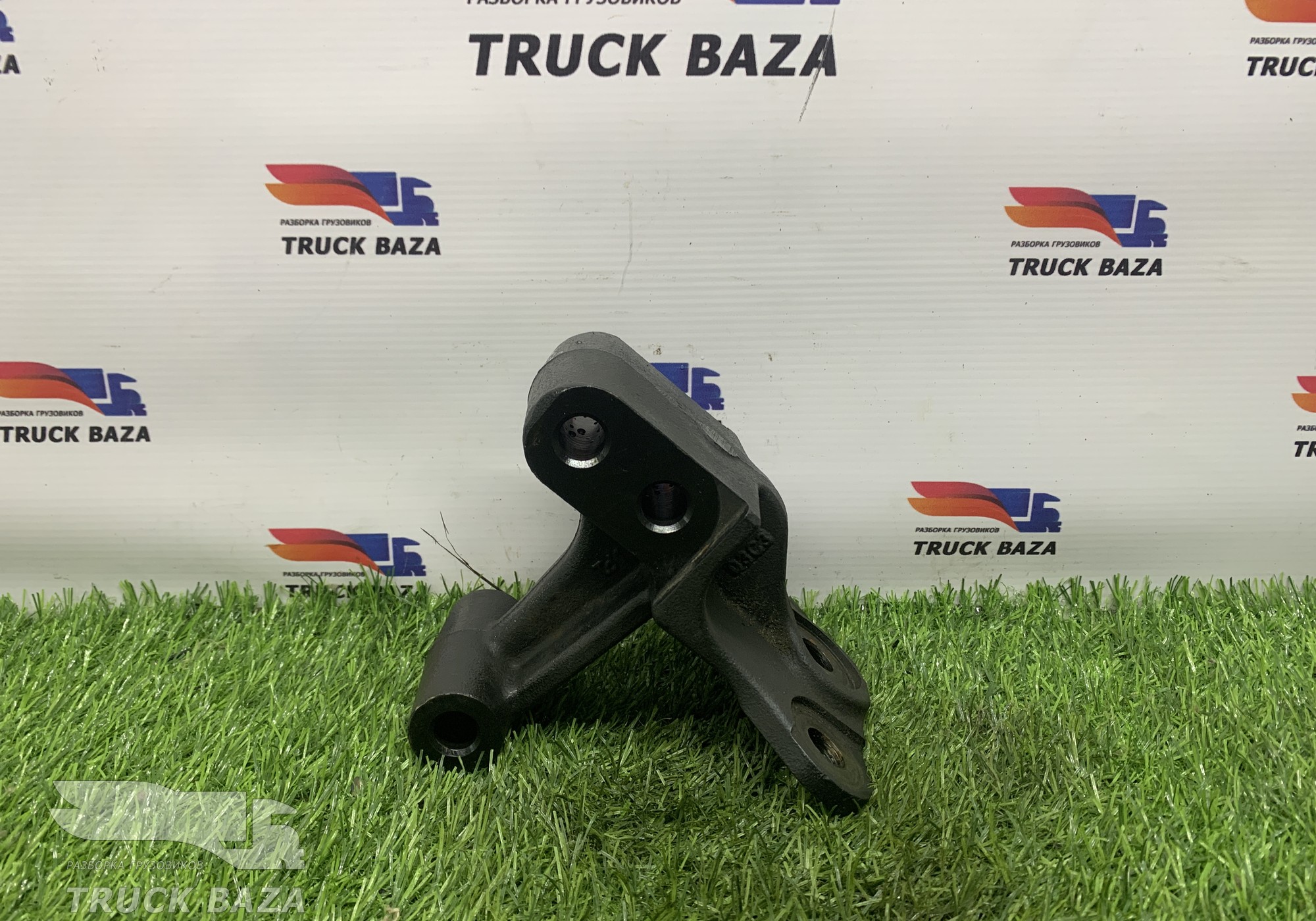 6520340801735 Кронштейн подвески кабины для КАМАЗ 54901