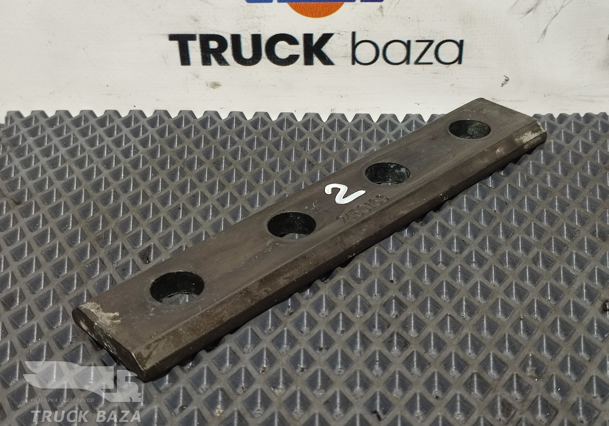 2450163 Проставка кронштейна газового оборудования для Scania 6-series R (с 2016)