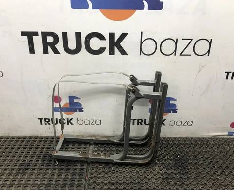 WG9925561060 Кронштейн бака AdBlue для Sinotruk Sitrak C7H