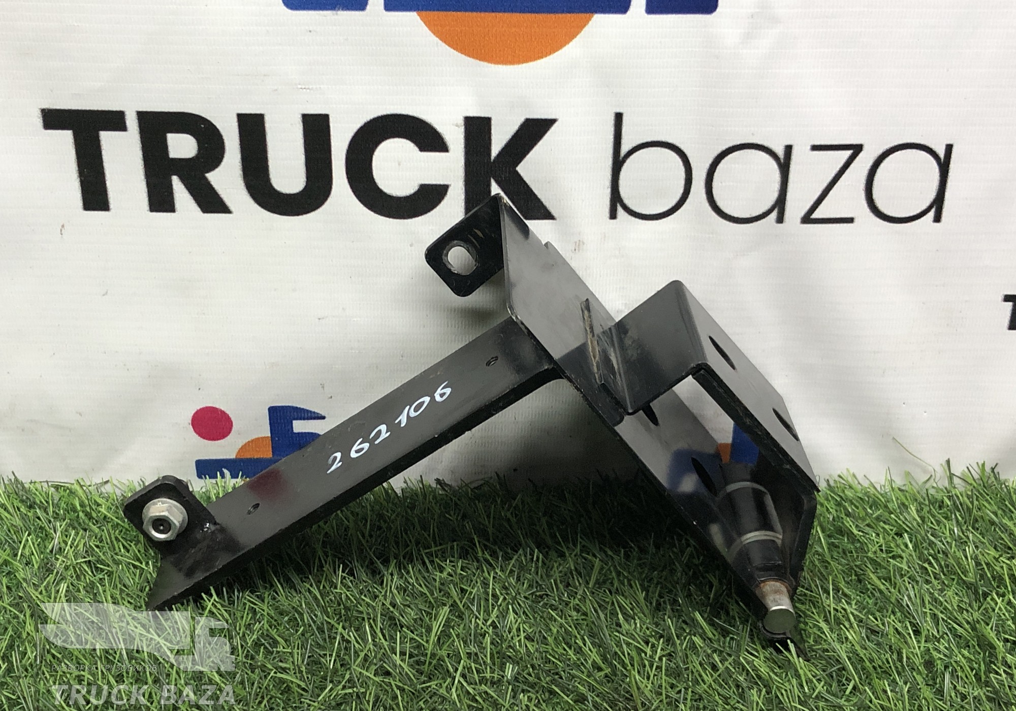 2140784 Петля спальника правая для Daf XF105 (с 2005)