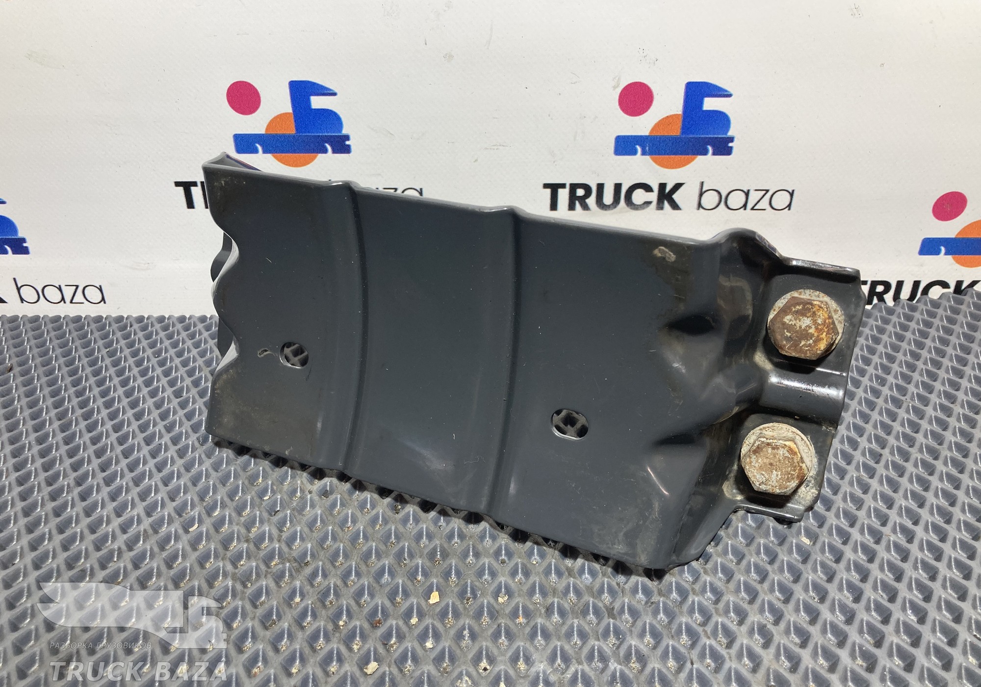 1940257 Кронштейн ресивера для Scania