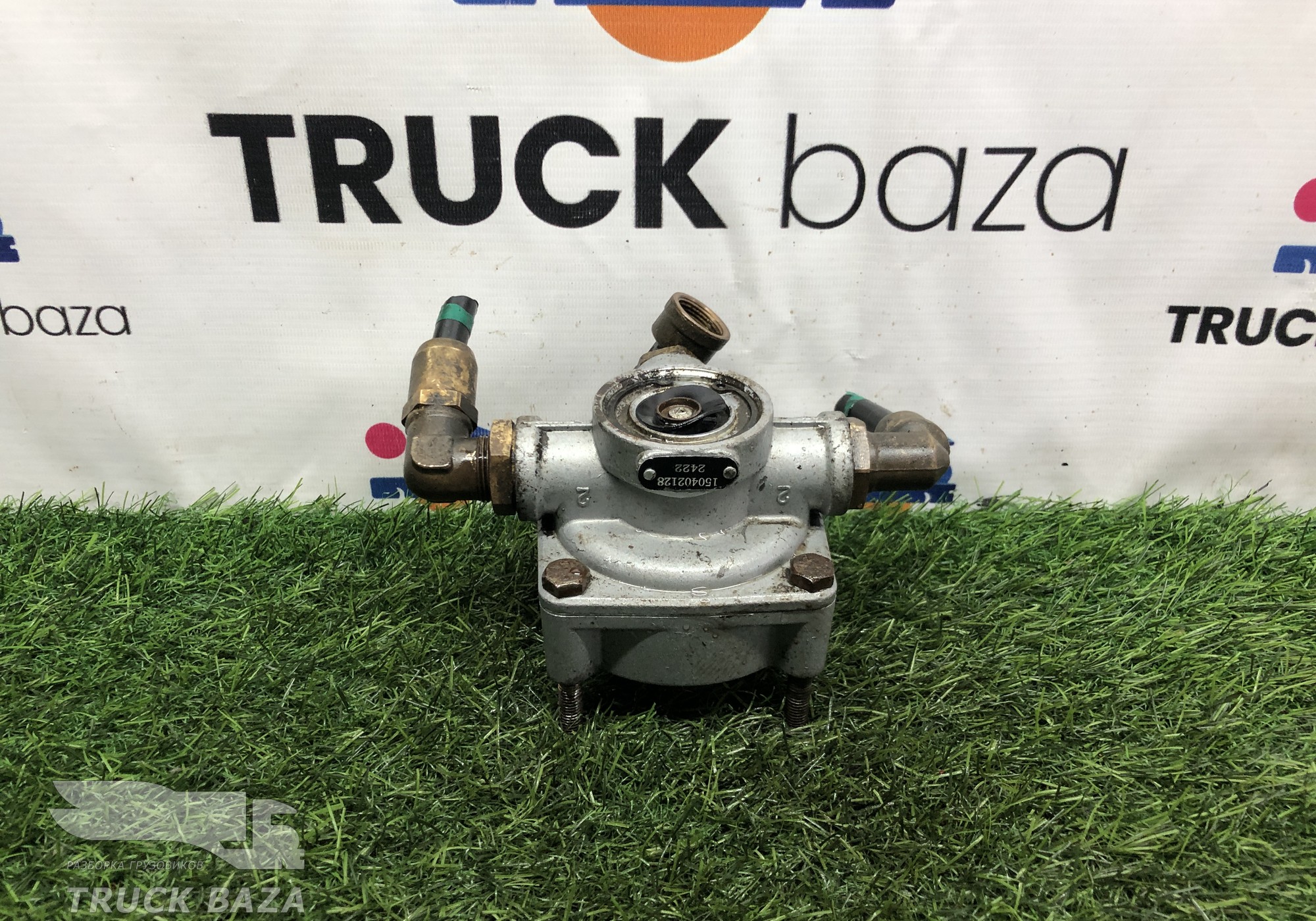 150402128 Клапан ускорительный