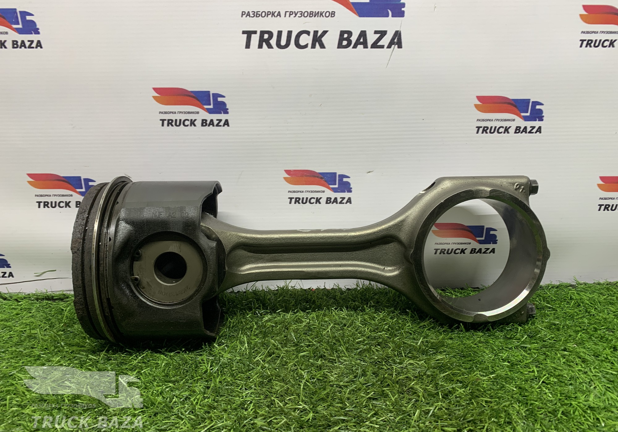 5665712 Поршень c шатуном для DongFeng GX DFH4180