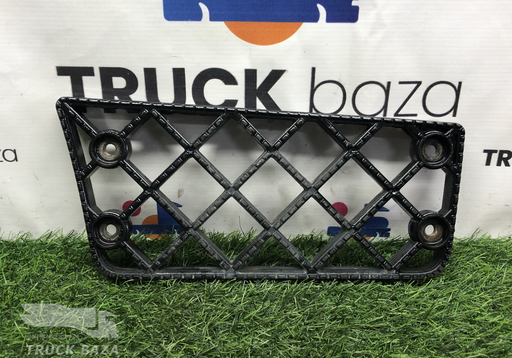 5490840501710 Площадка подножки для КАМАЗ 5490 (с 2013)