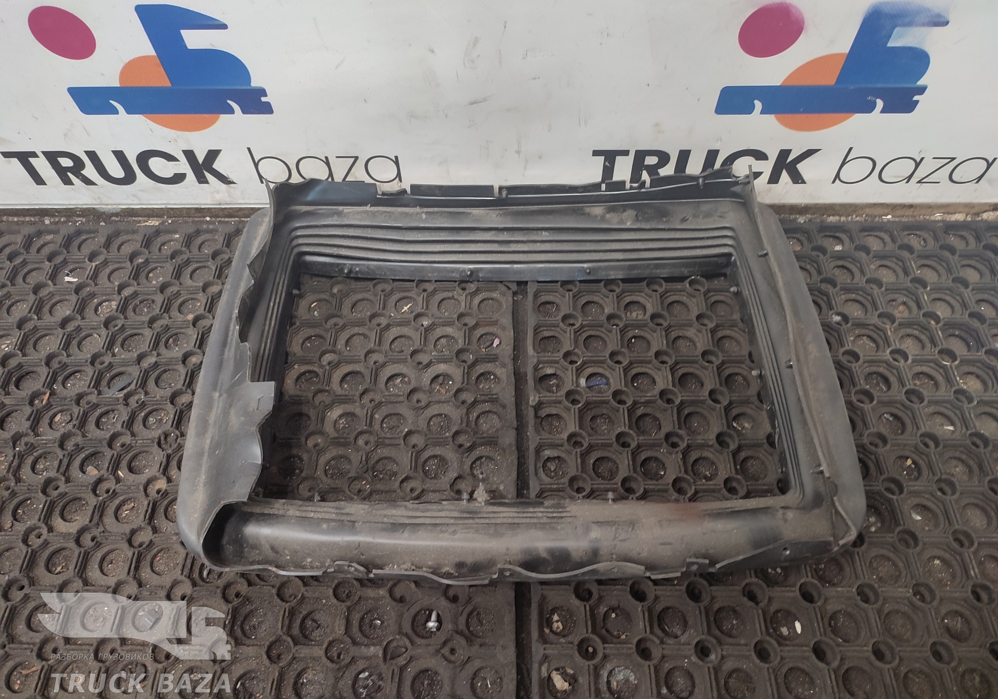 1103177 Гофра сиденья для КАМАЗ 5490 (с 2013)