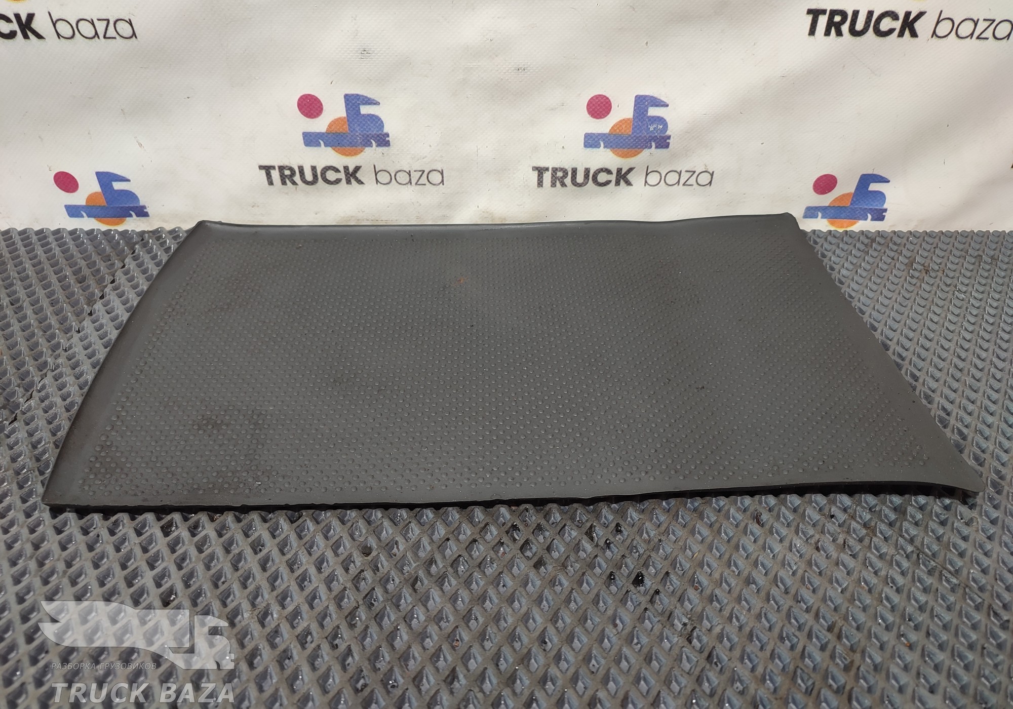 A9406892096 Коврик бардачка