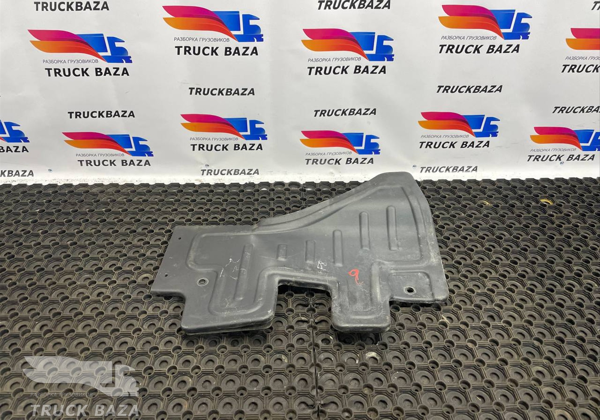 T286764 Шумоизоляция двигателя левая для Ford F-MAX (с 2018)