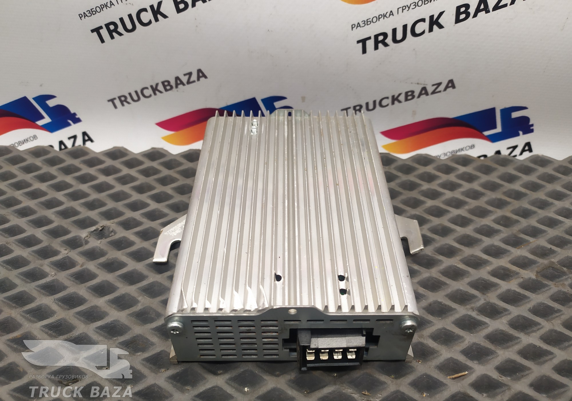 21255317 Преобразователь напряжения для Volvo FH