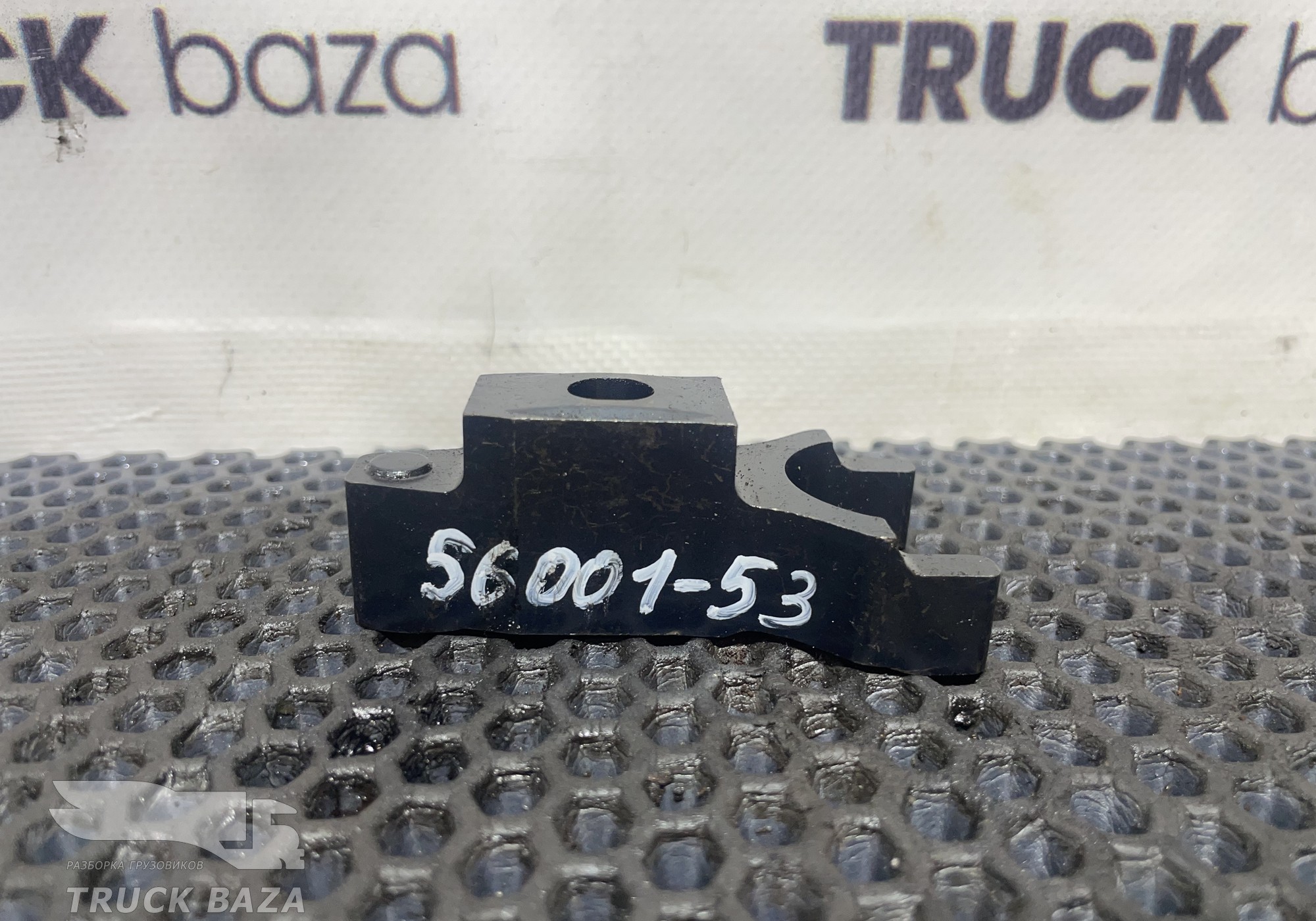 21425162 Кронштейн форсунки топливной для Renault Midlum