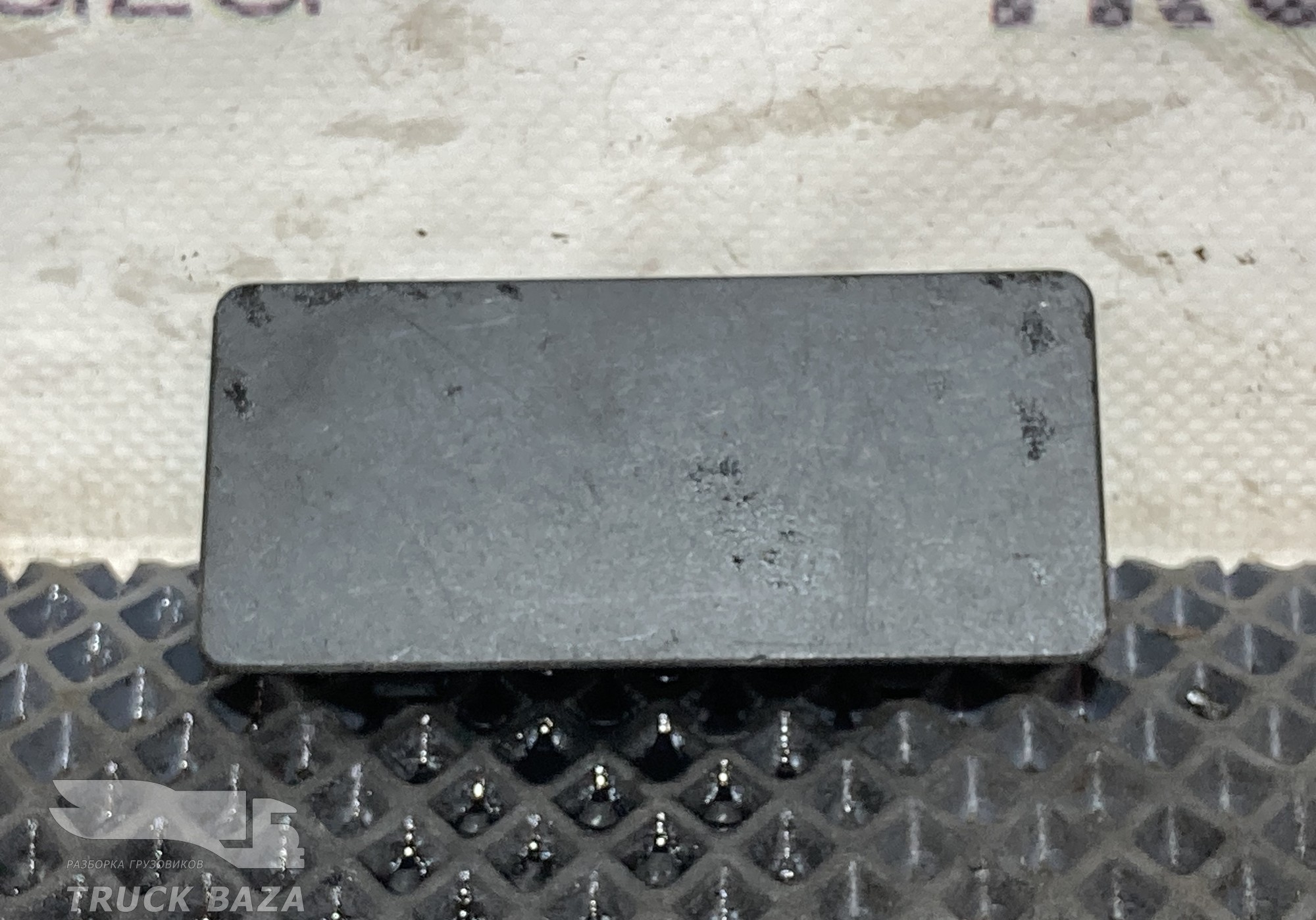 81617010123 Накладка декоративная для Man TGS II (с 2012)