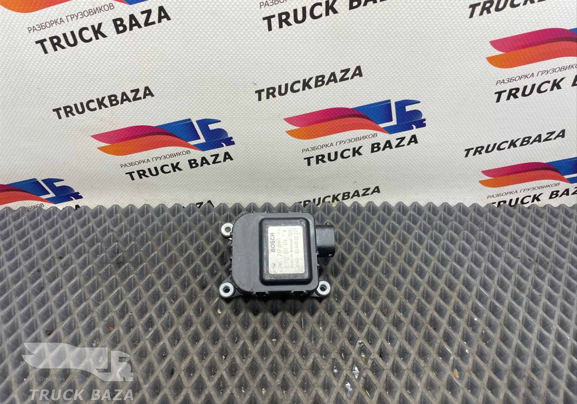 01328011148 Моторчик привода заслонок отопителя для Daf XF105 (с 2005)