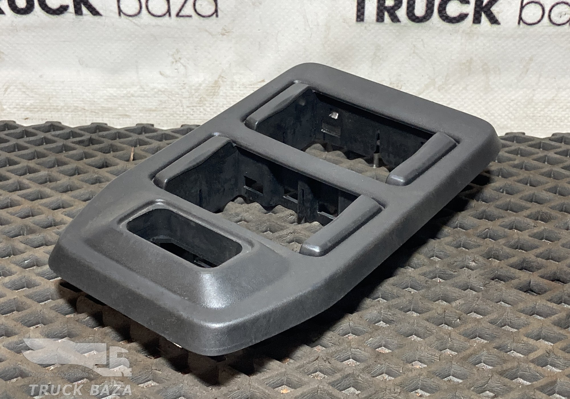 2267542 Панель кнопок