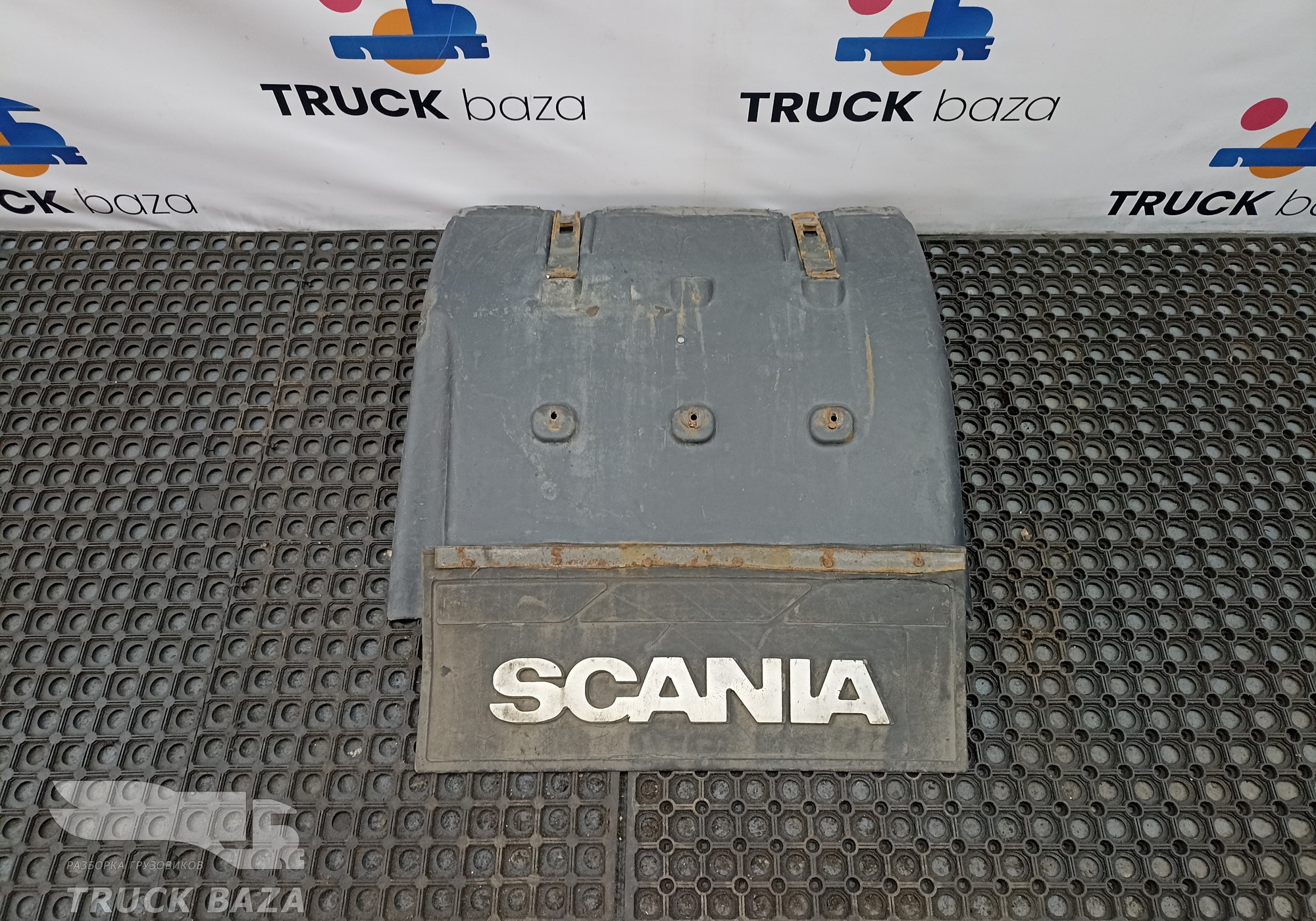 1357600 Крыло заднее левое передняя часть для Scania 5-series T (с 2004 по 2016)
