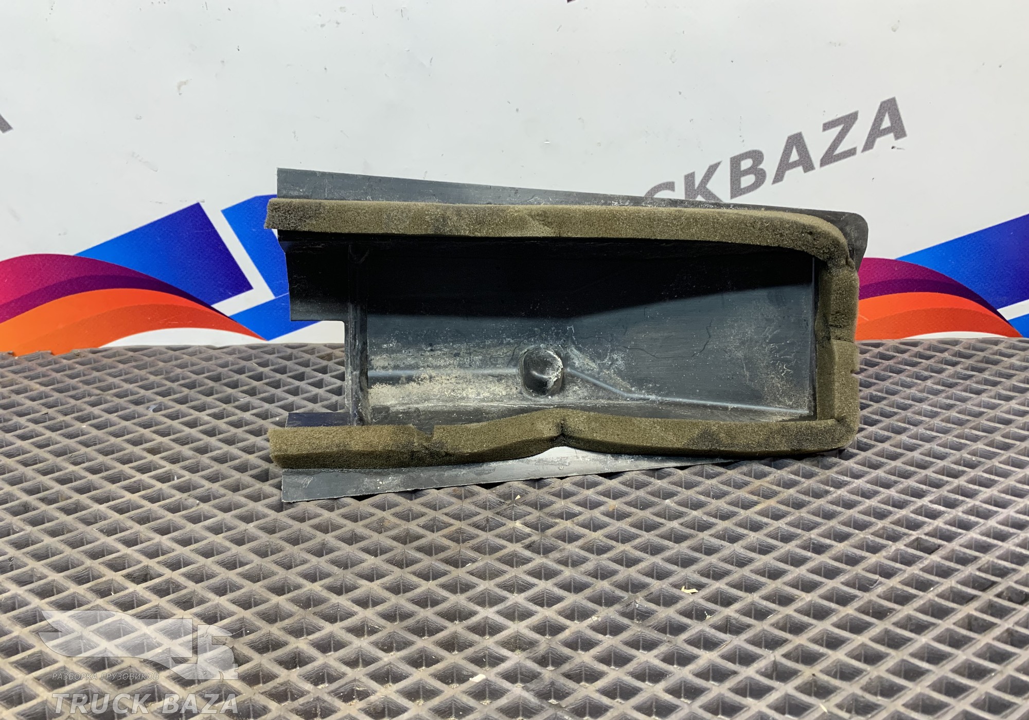 9438360236 Воздуховод отопителя для Mercedes-Benz