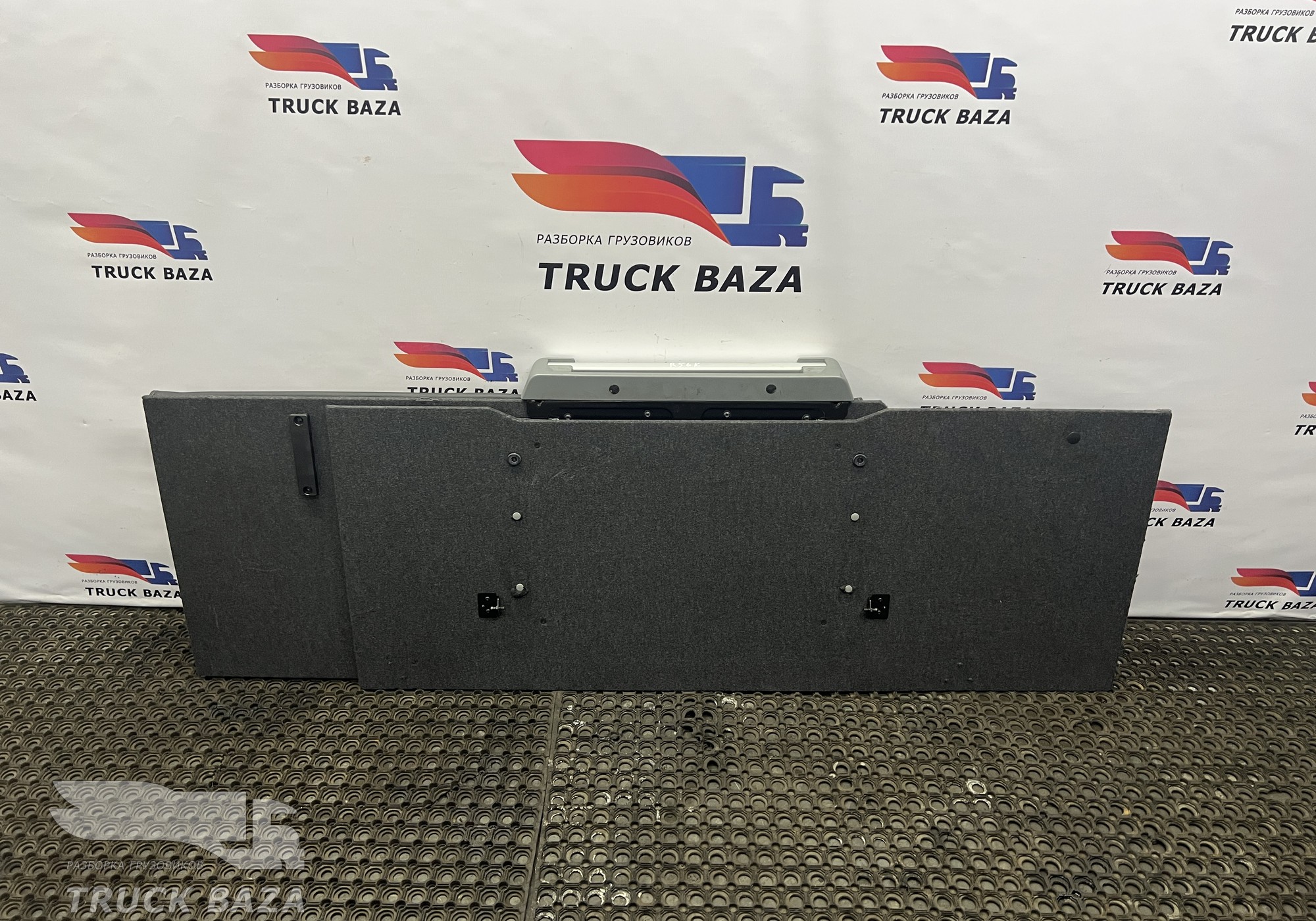 Каркас спальника нижний для Renault T (с 2013)