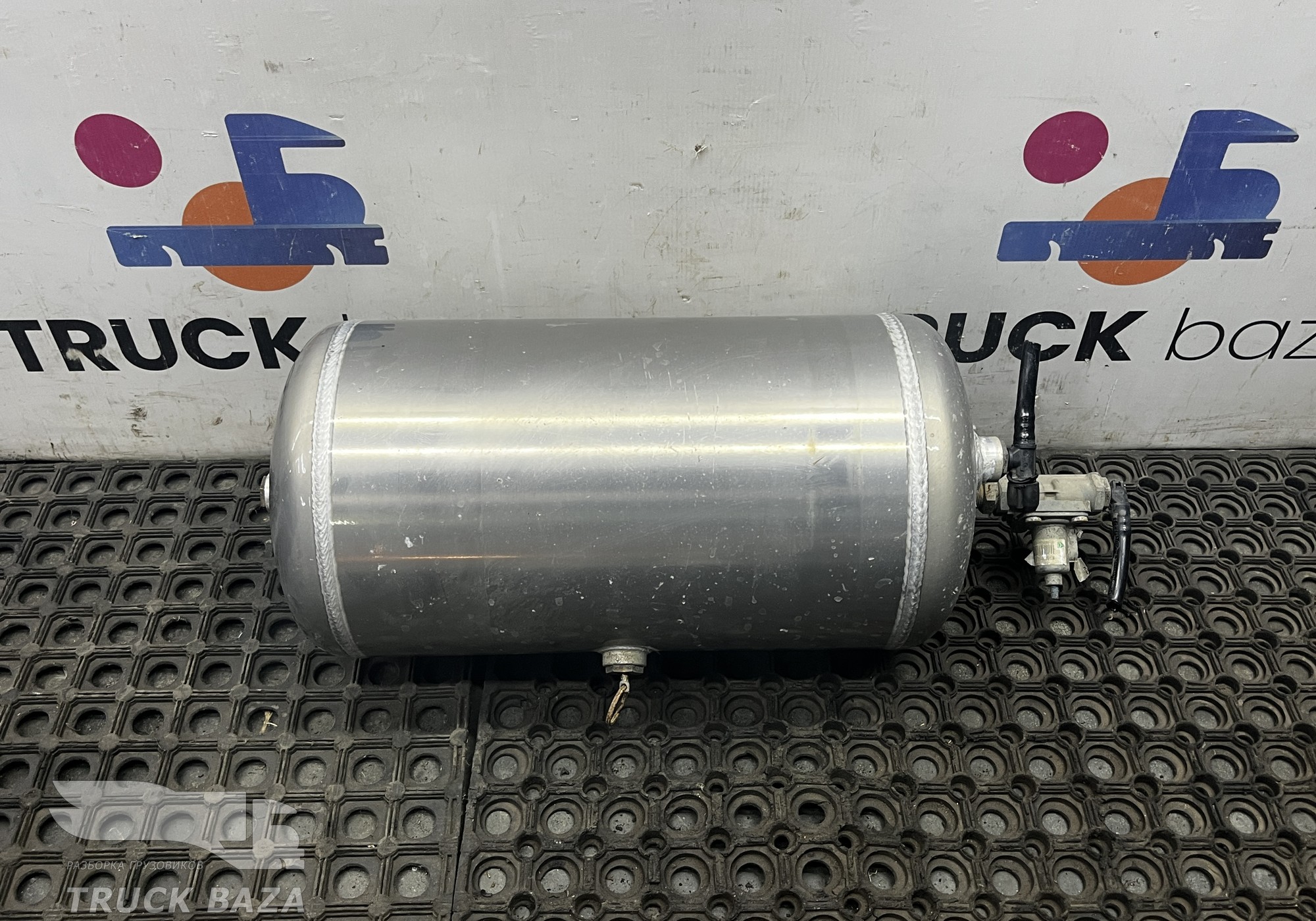 WG9000360799 Ресивер воздушный 20 L для Sinotruk Sitrak C7H