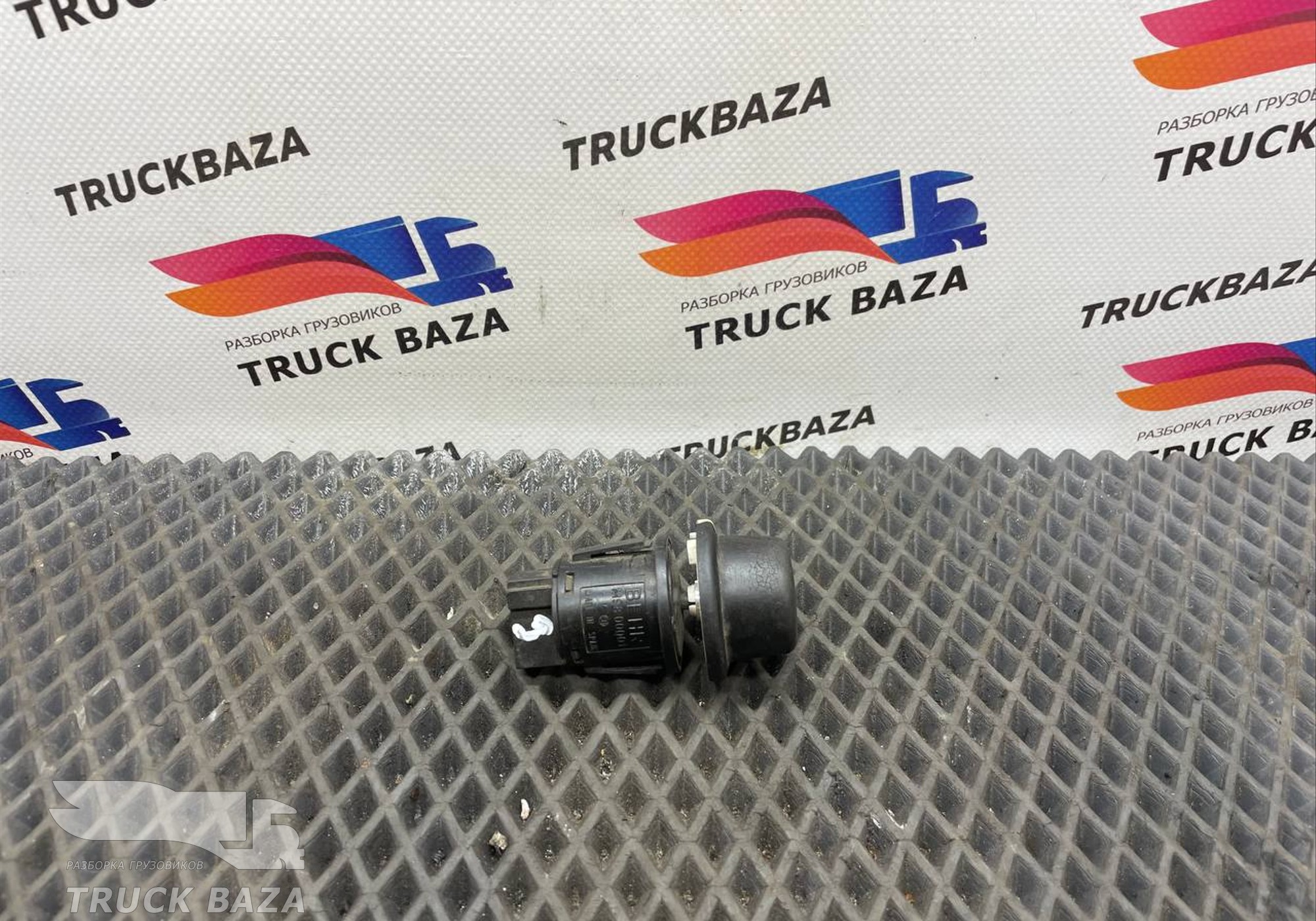 M9800001 Переключатель света фар для Daf XF105 (с 2005)