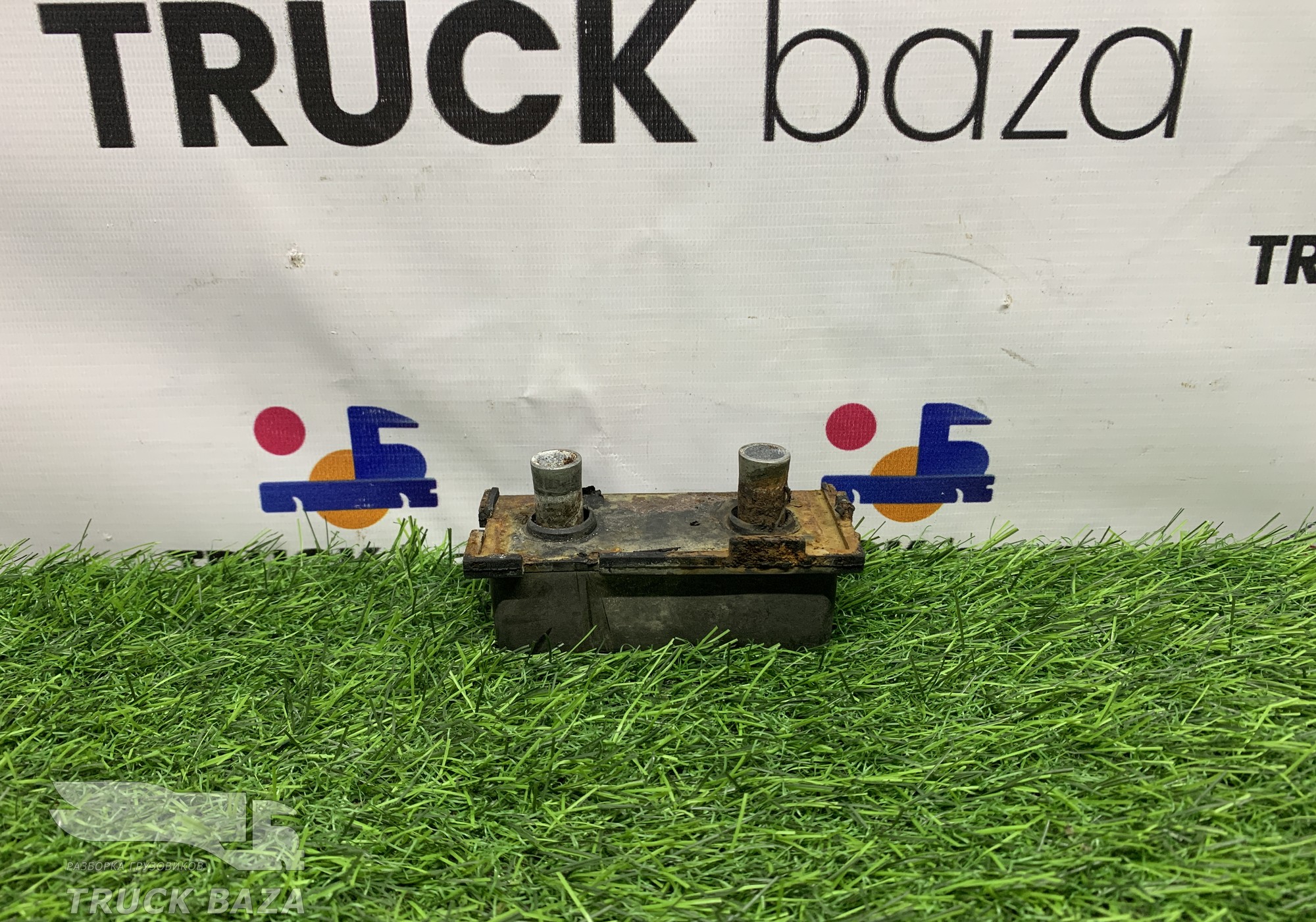 3154251 Подушка радиатора