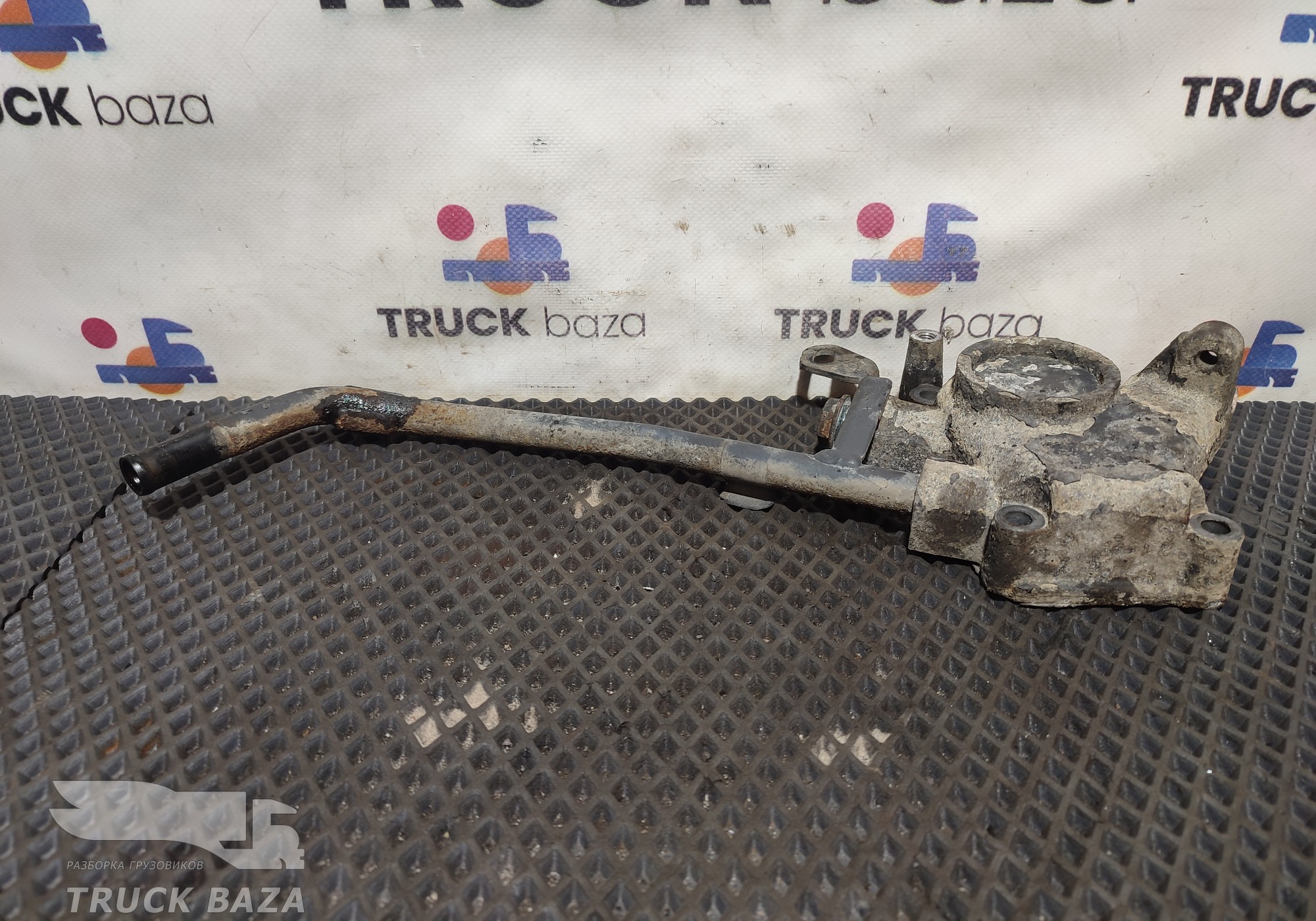 1854829 Трубка фланцевая для Scania