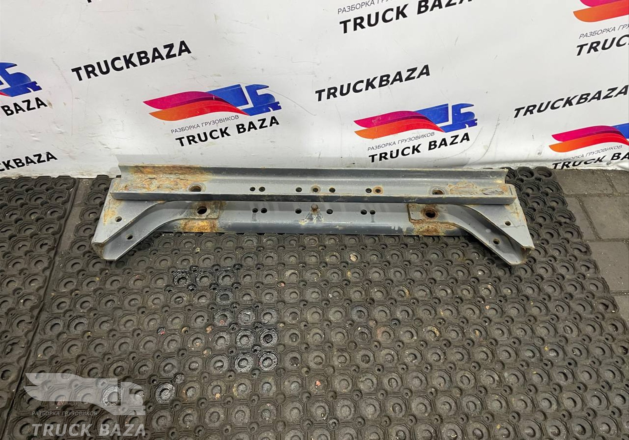 7482071120 Траверса рамы поперечная для Renault Premium II (с 2005 по 2013)