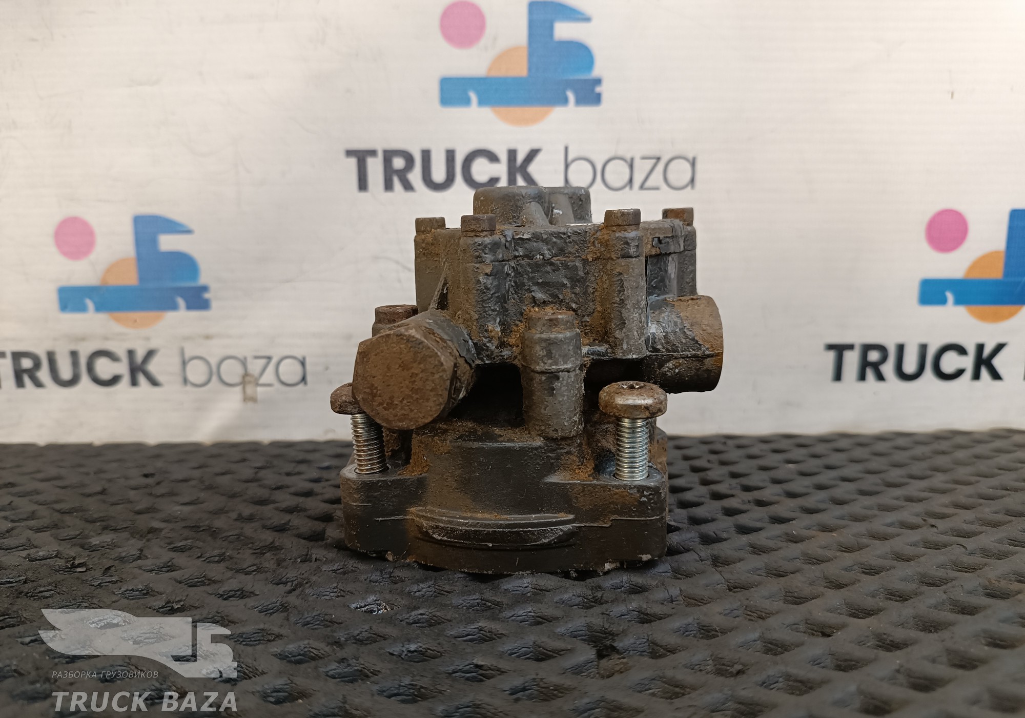 1687826 Насос ГУРа для Daf