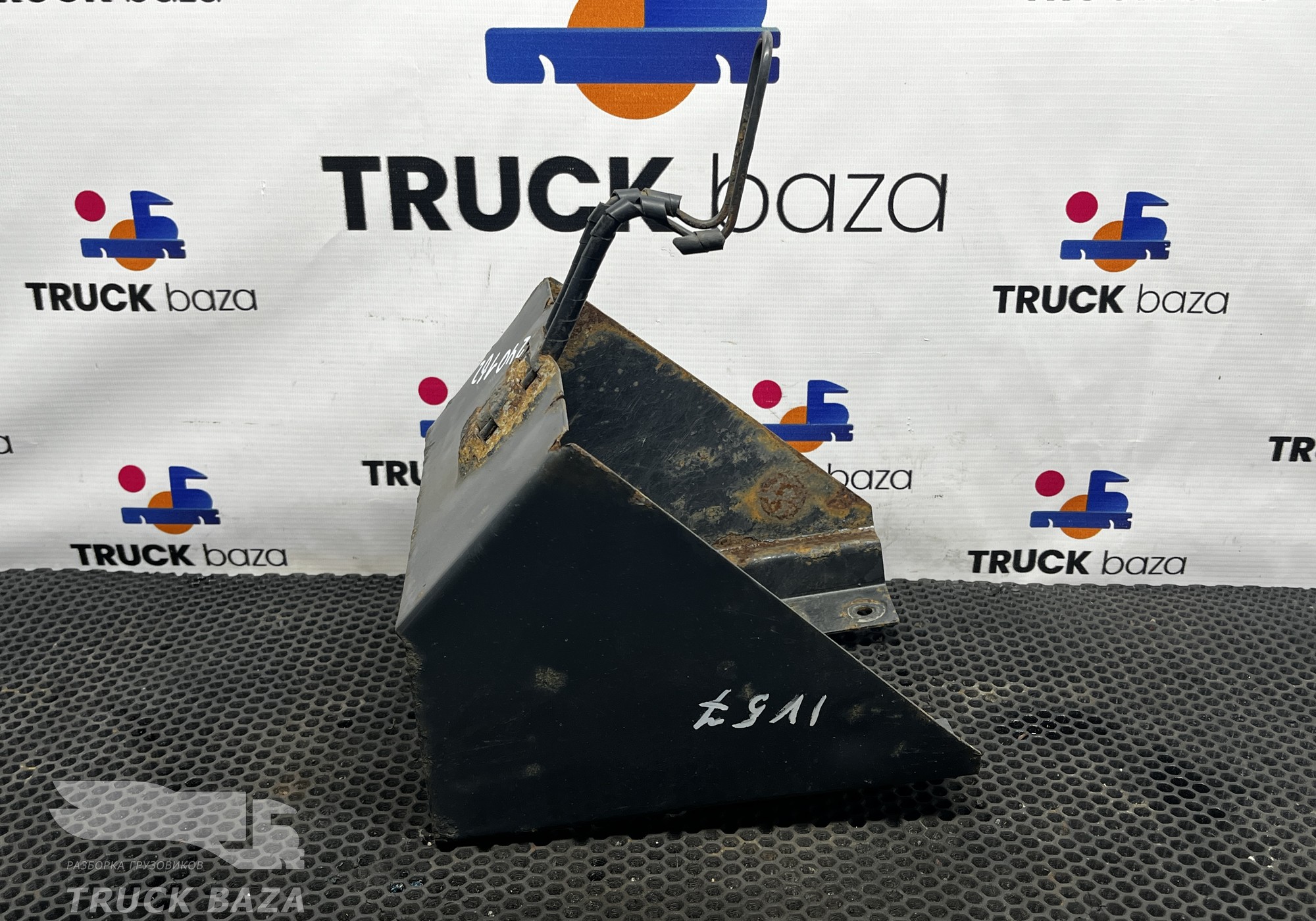 41219281 Кронштейн противооткатного упора правый