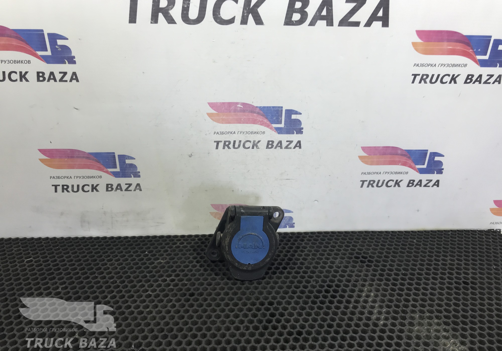 81254326042 Корпус розетки для Mercedes-Benz Axor