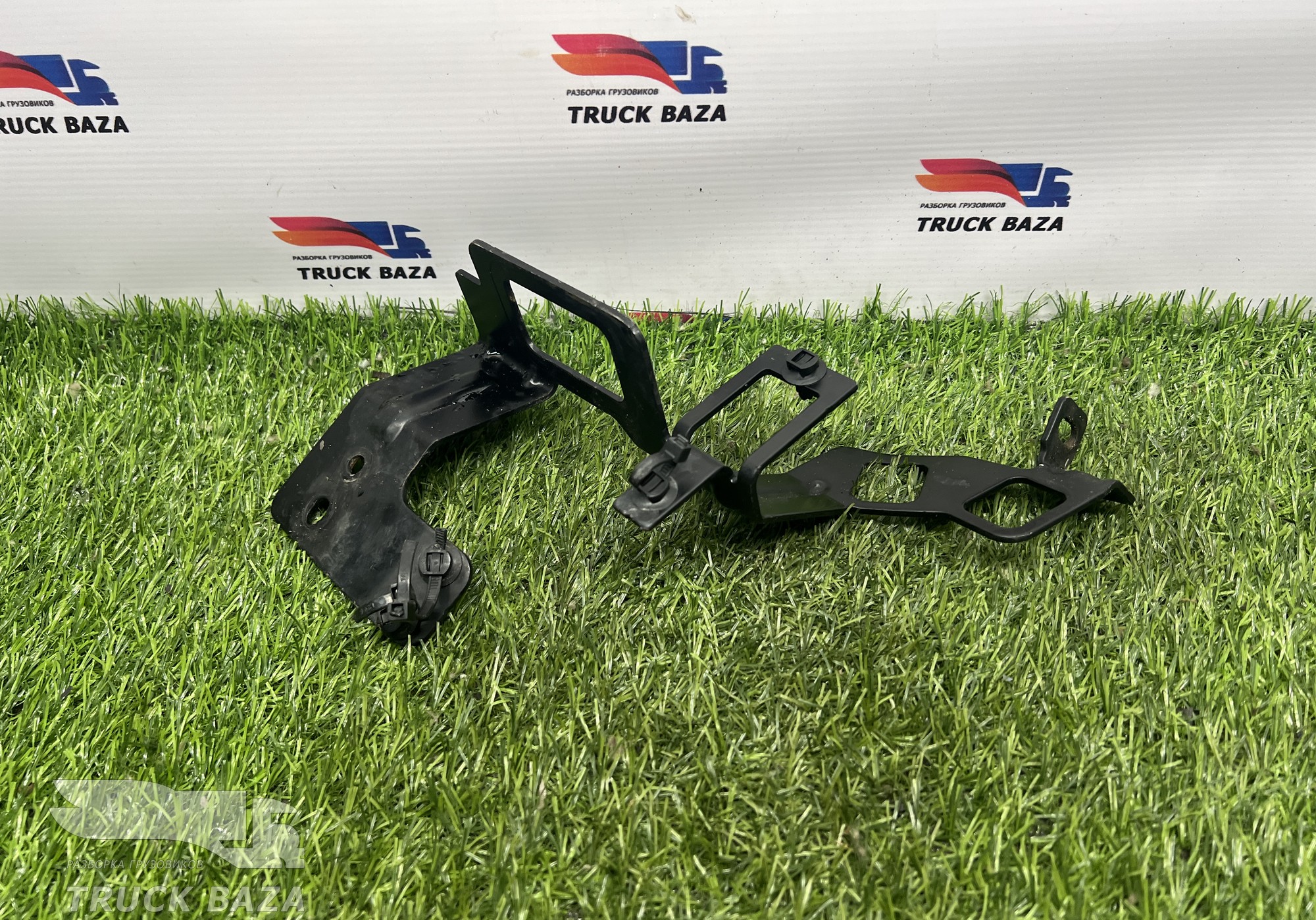 84054029 Кронштейн крепления проводки блока управления для Volvo FH 4 (с 2012)