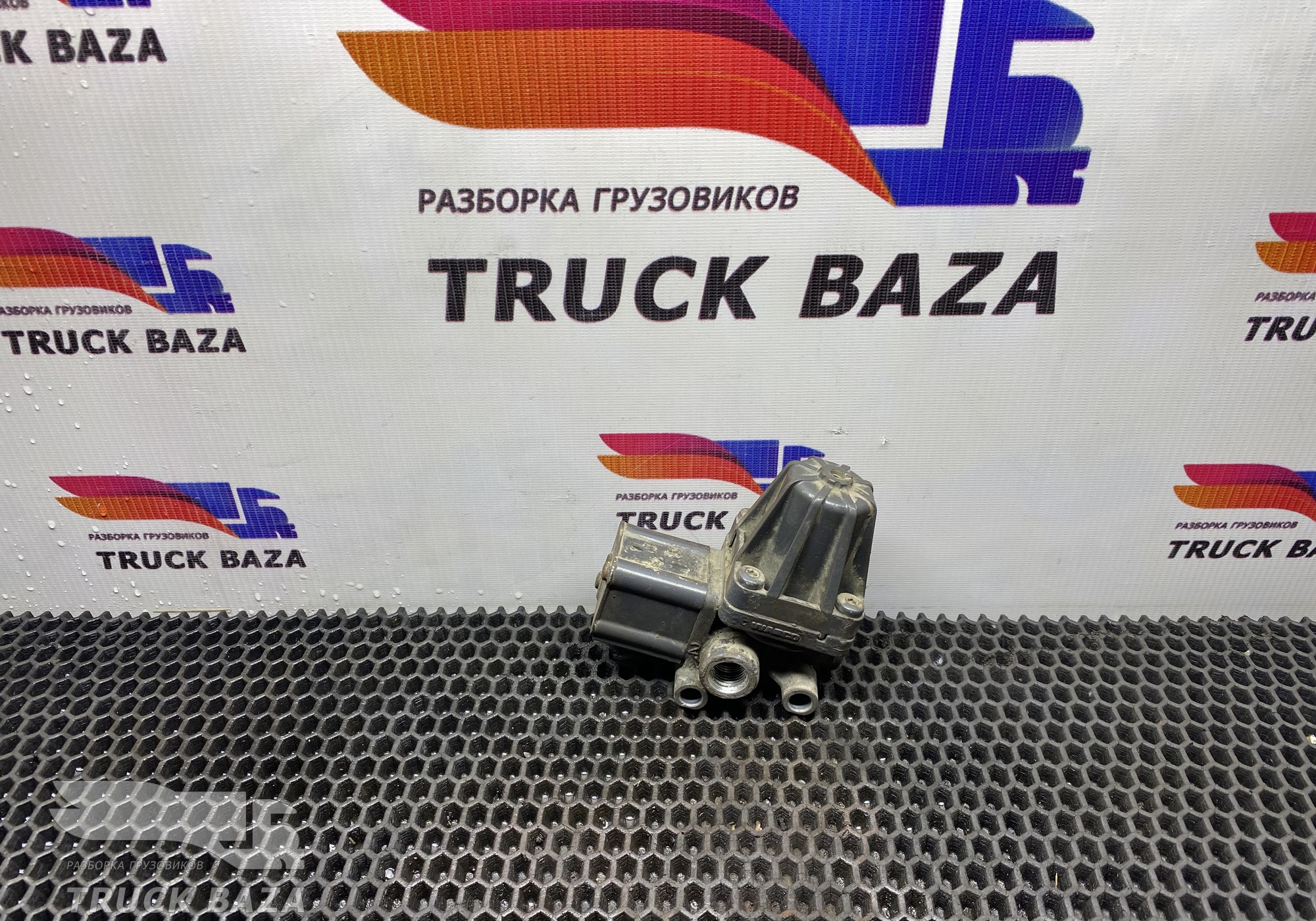 9750090010 Регулятор давления AdBlue для КАМАЗ 5490
