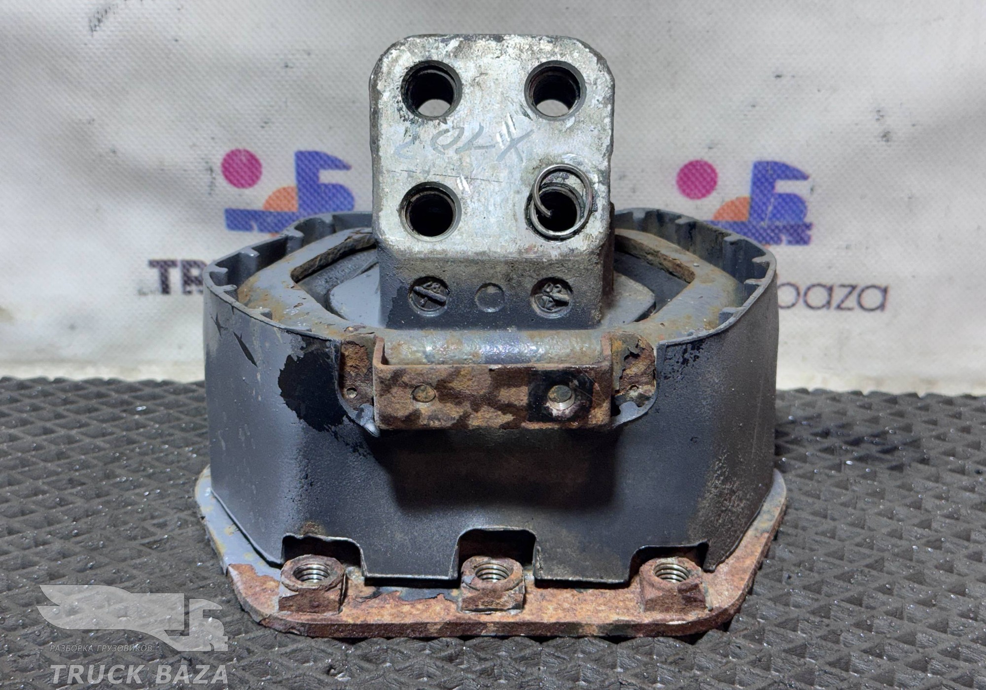 1806714 Подушка двигателя задняя