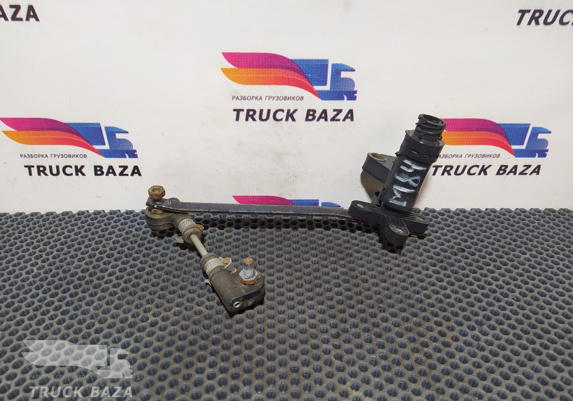 81259370040 Датчик уровня пола для Iveco