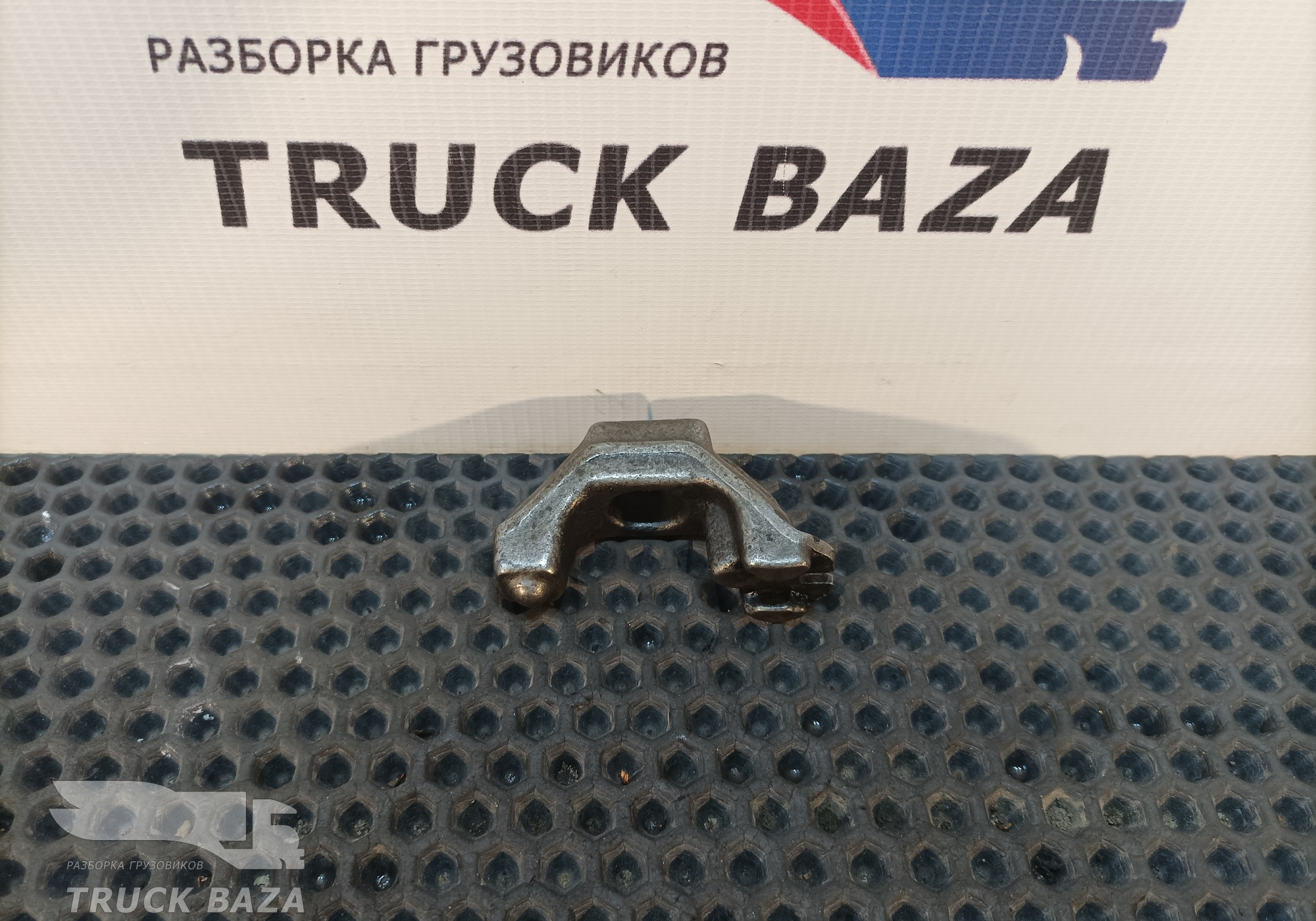 A5410780535 Кронштейн форсунки двигателя для Mercedes-Benz Axor II (с 2004 по 2010)