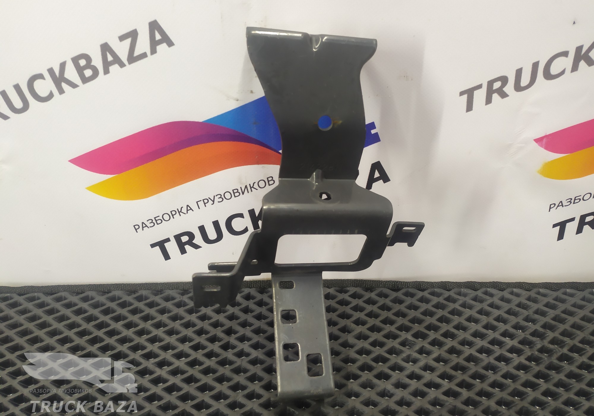 21422811 Кронштейн проводки для Volvo